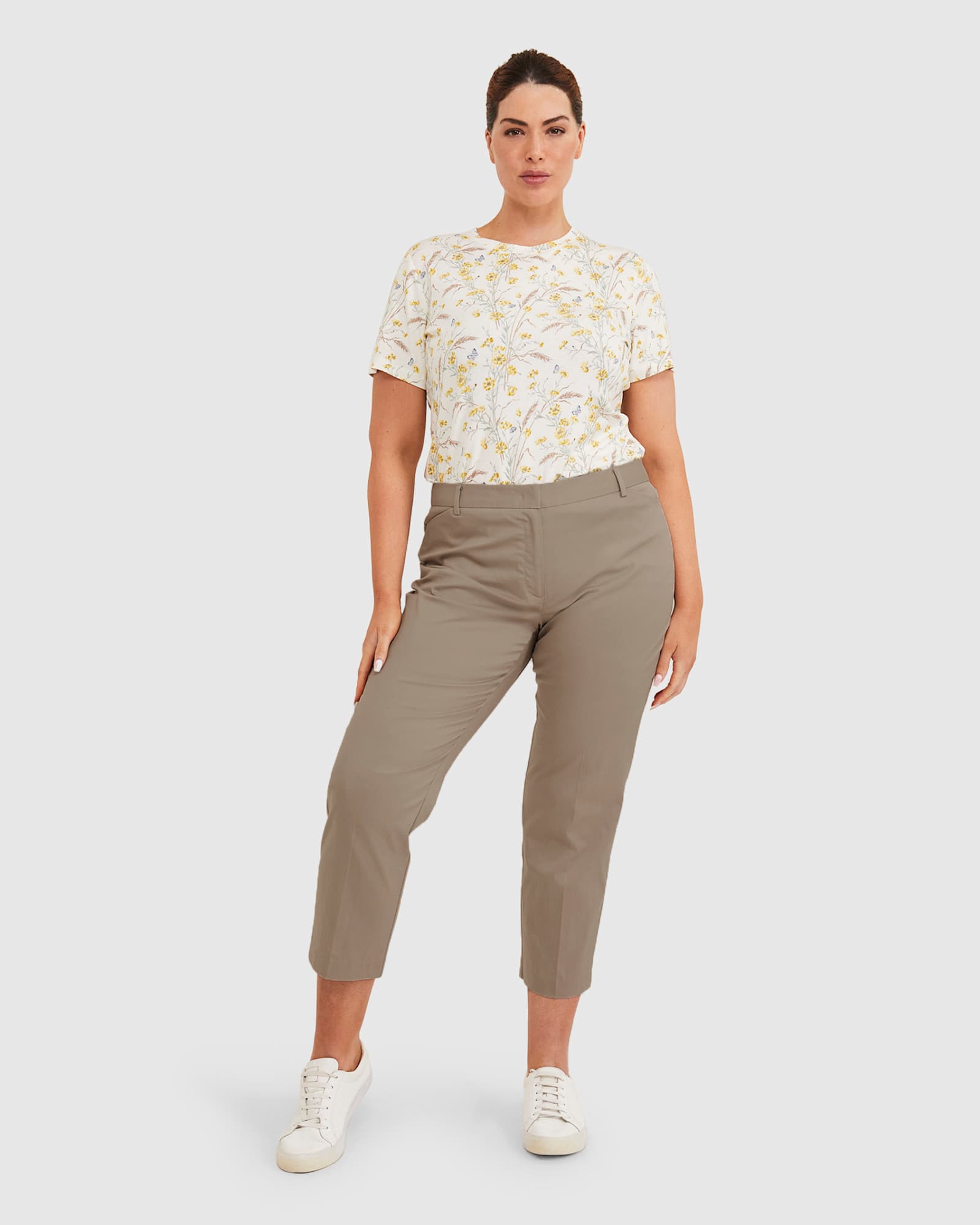 Eva Capri in LATTE