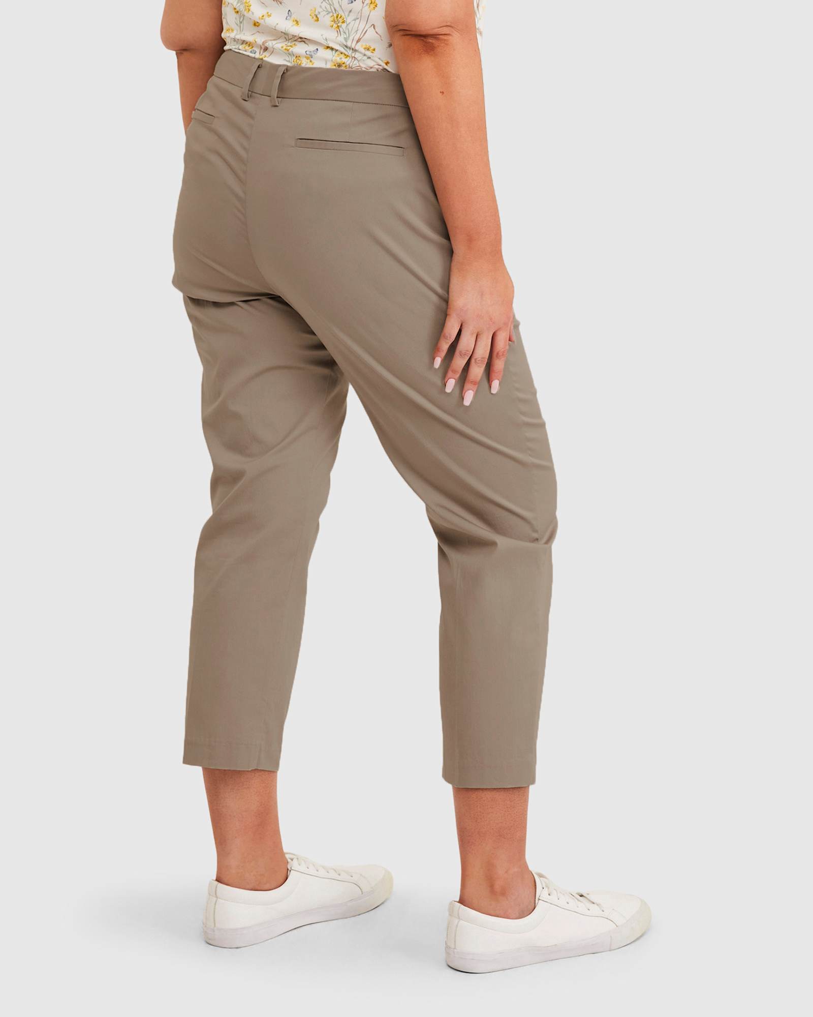 Eva Capri in LATTE