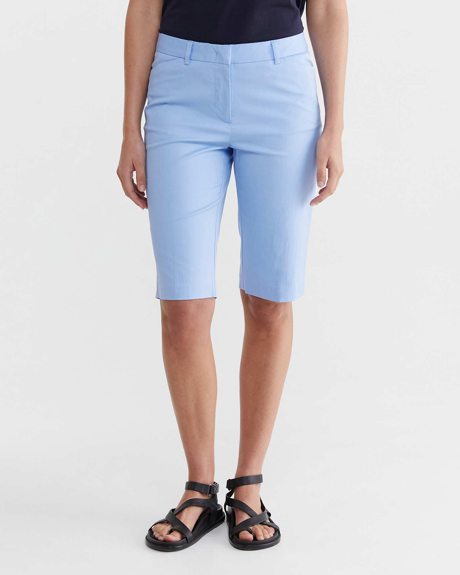 Eva Short in COAST