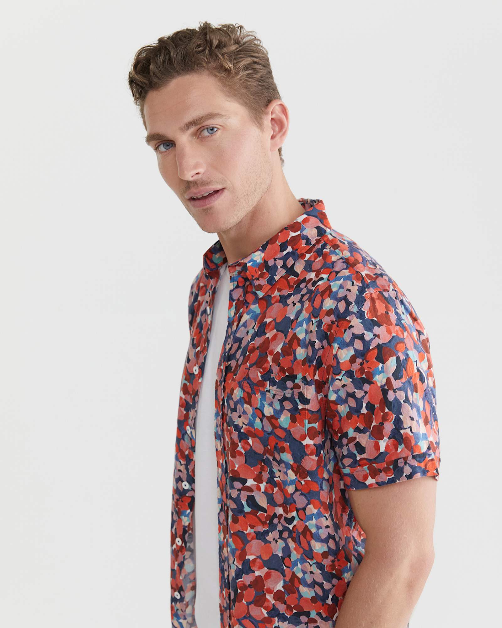 Alpha Tapered Shirt in RED MULTI