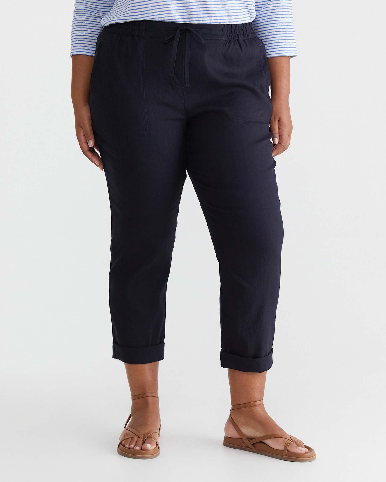 Rosa Linen Pant in CLASSIC NAVY