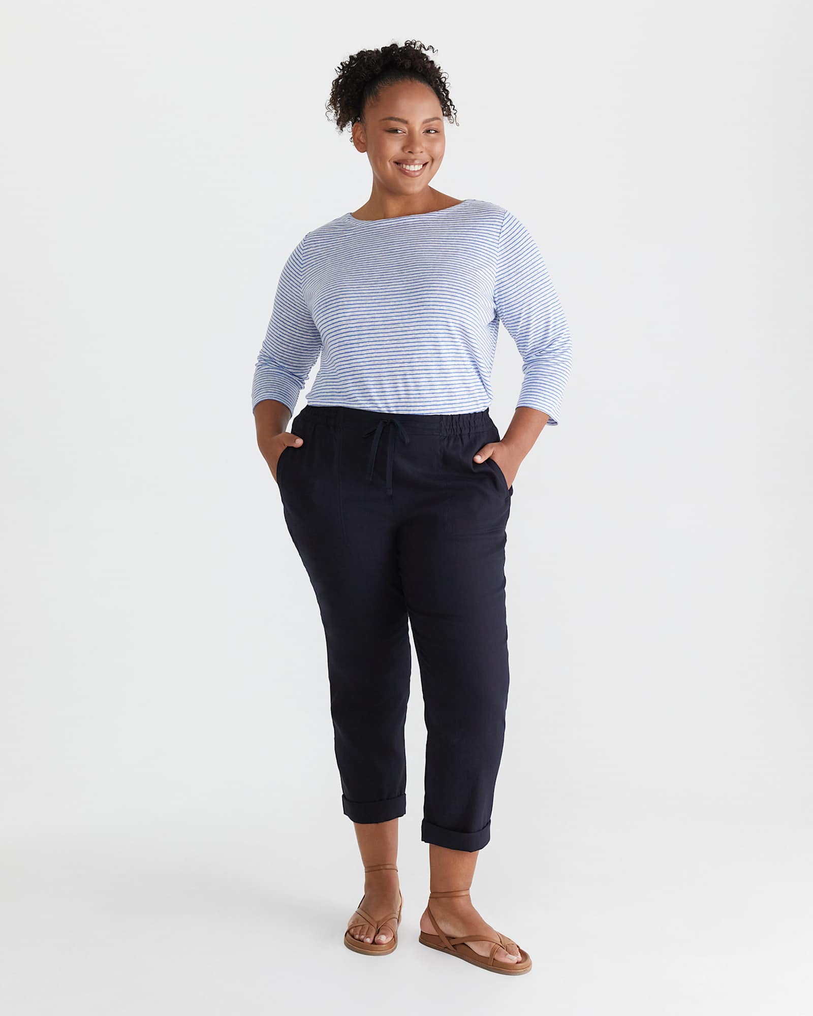 Rosa Linen Pant in CLASSIC NAVY