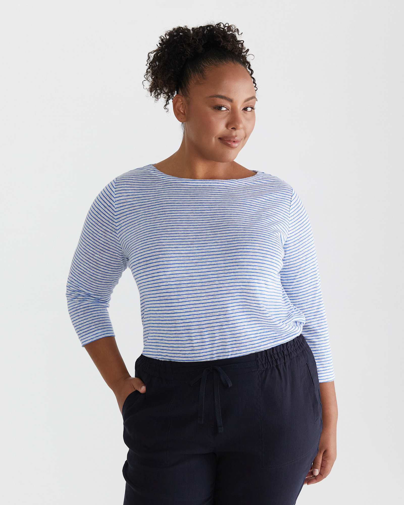 Rosa Linen Pant in CLASSIC NAVY