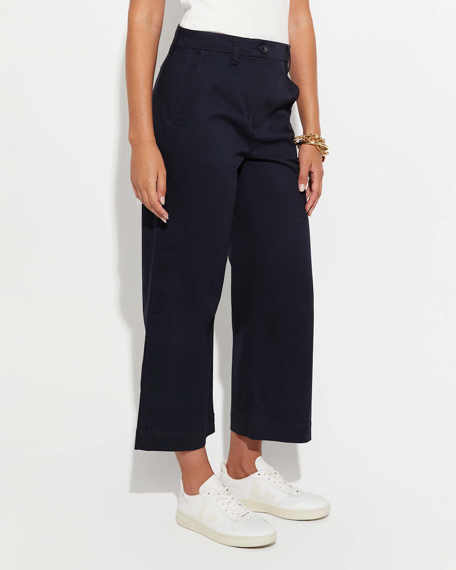 Laura Wide Leg Chino in CLASSIC NAVY