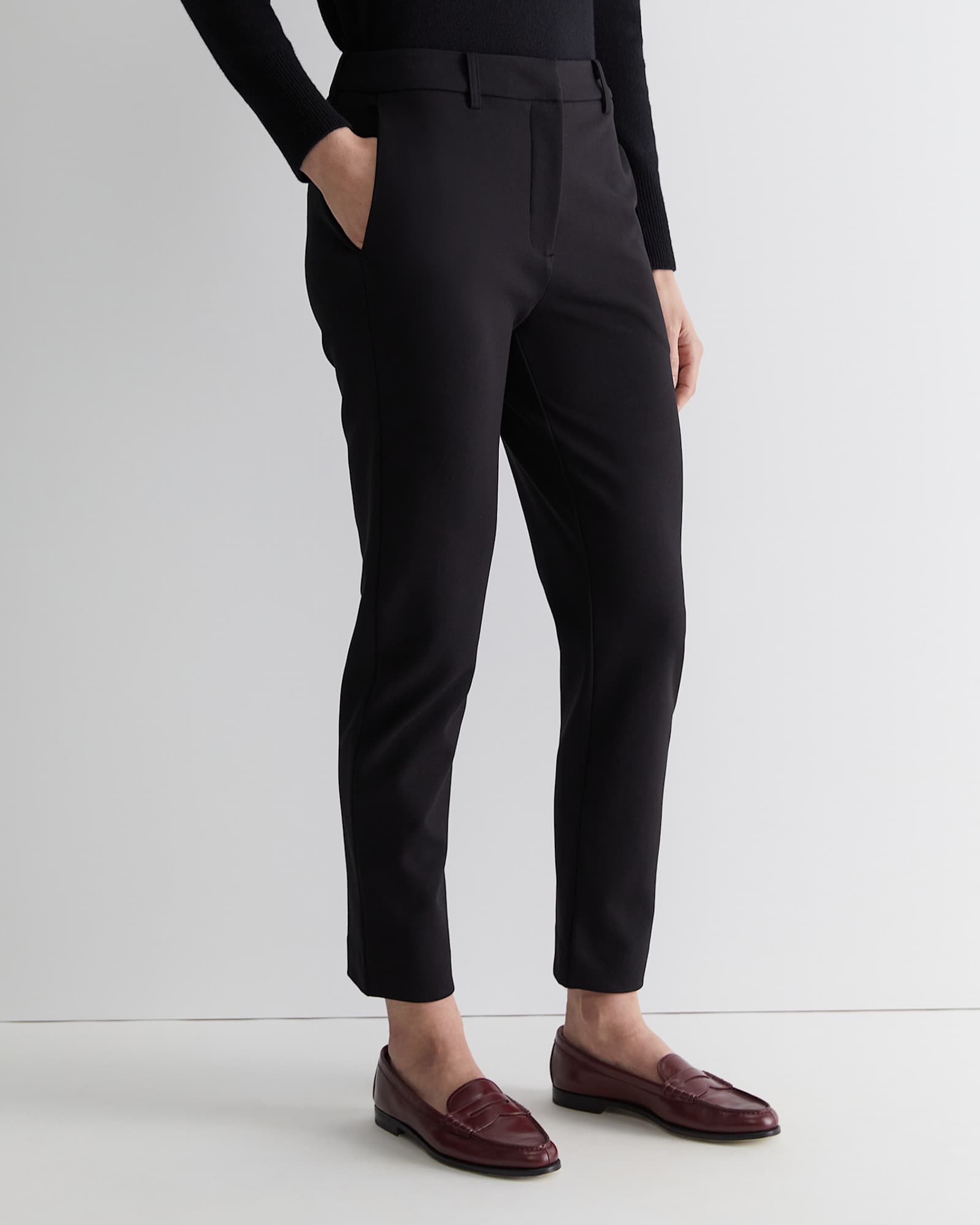 Evie Ponte Pant in BLACK