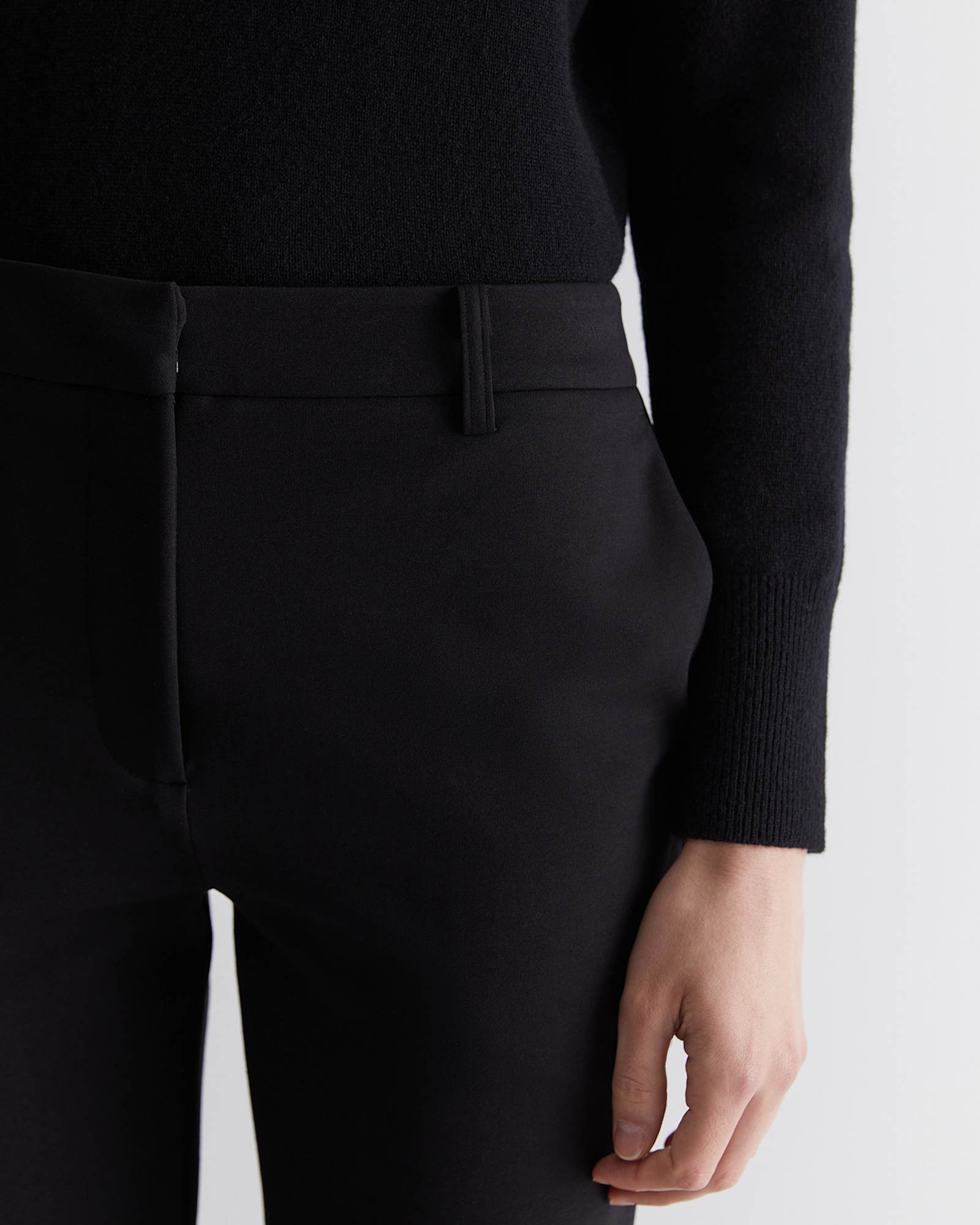 Evie Ponte Pant in BLACK