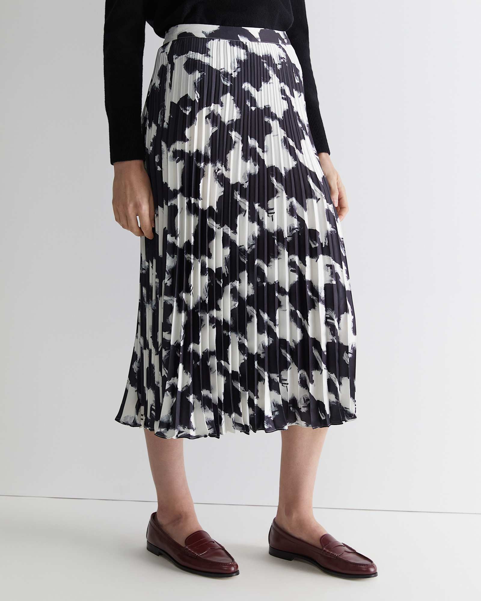 Houndstooth Pleat Skirt in BLACK MULTI