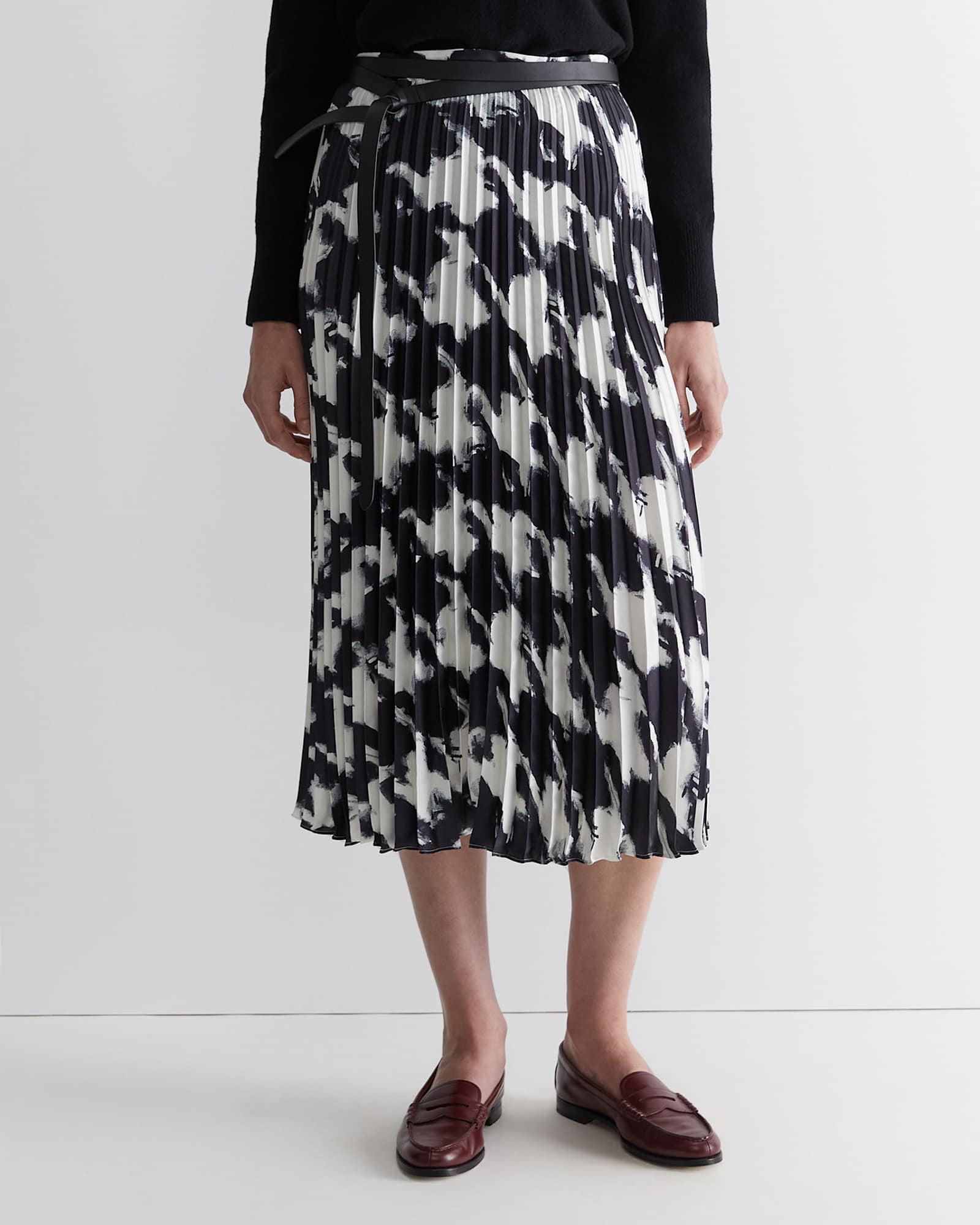 Houndstooth Pleat Skirt in BLACK MULTI