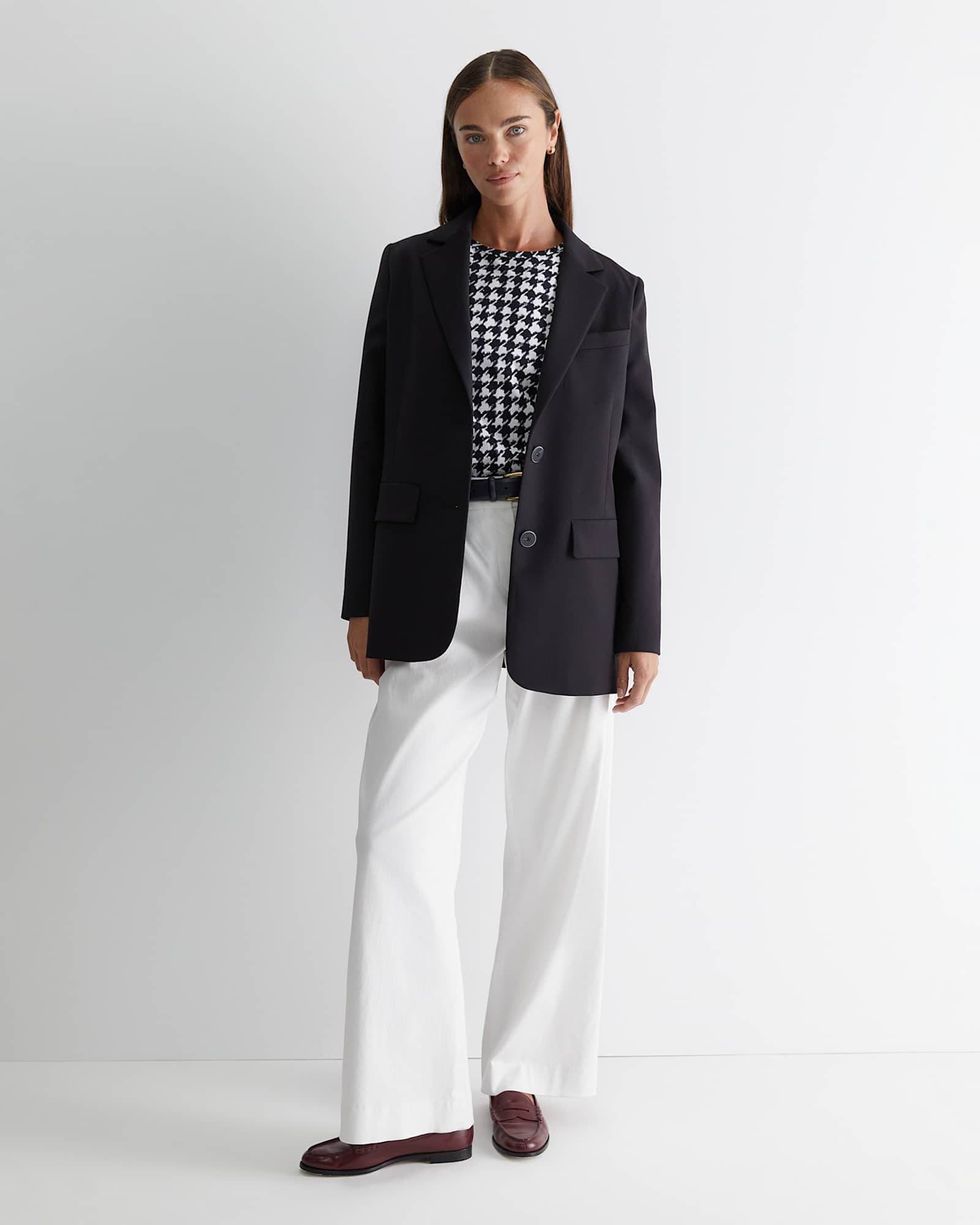 Bianca Relaxed Wool Blazer in BLACK