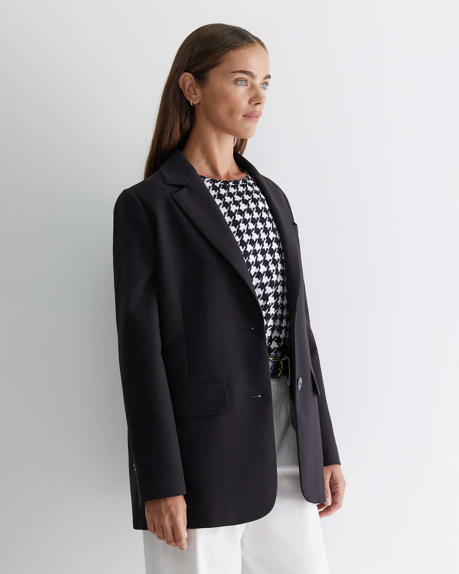 Bianca Relaxed Wool Blazer in BLACK