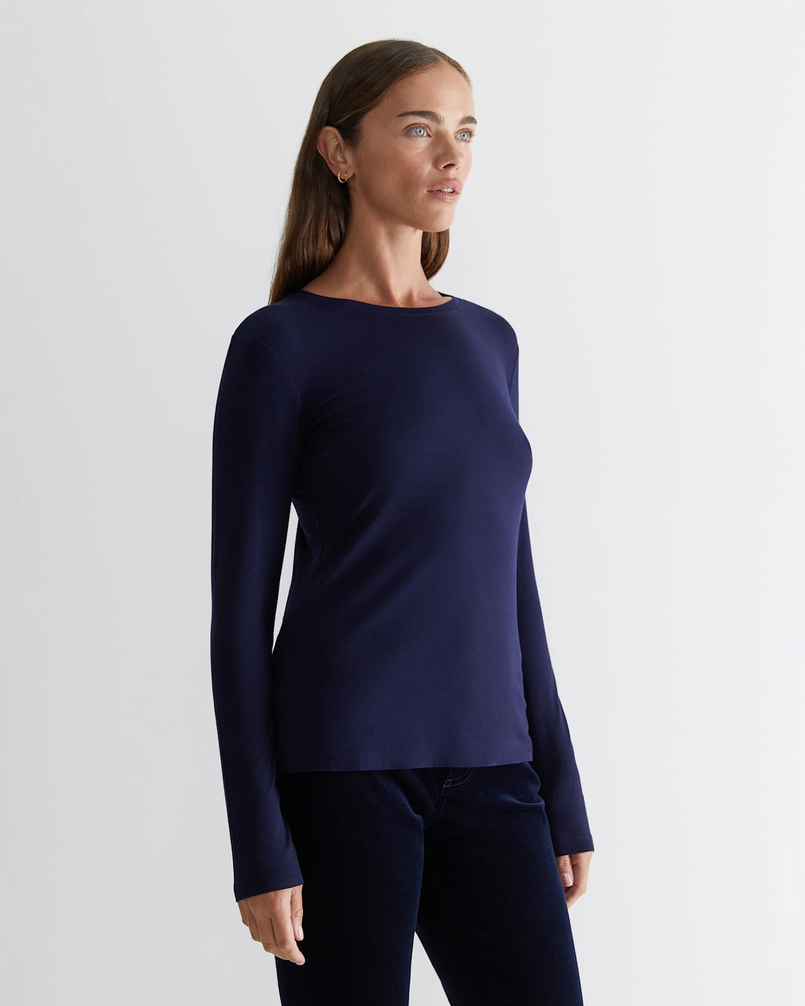 Magic Long Sleeve Tee in NAVY