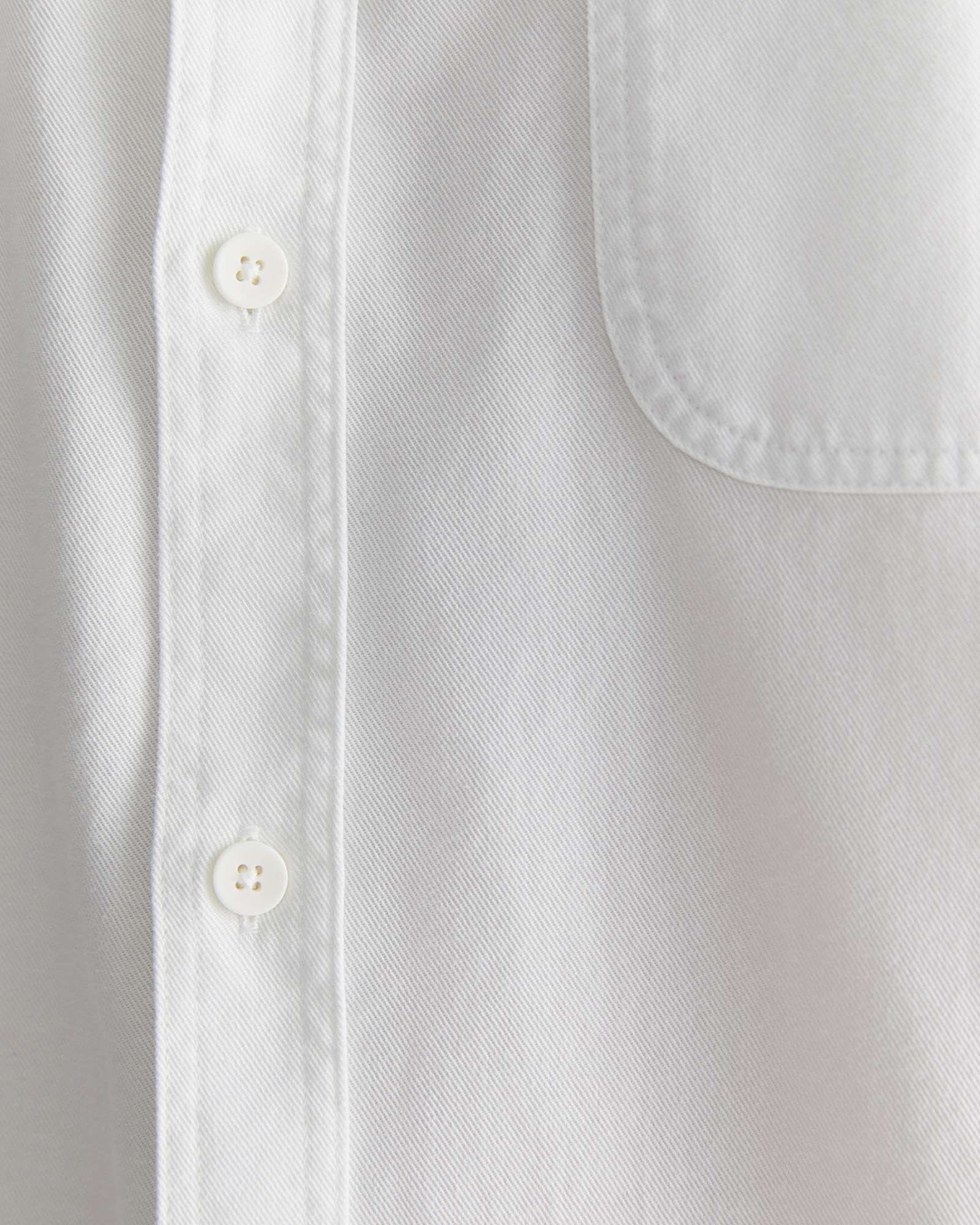 Edgar Shirt in WHITE