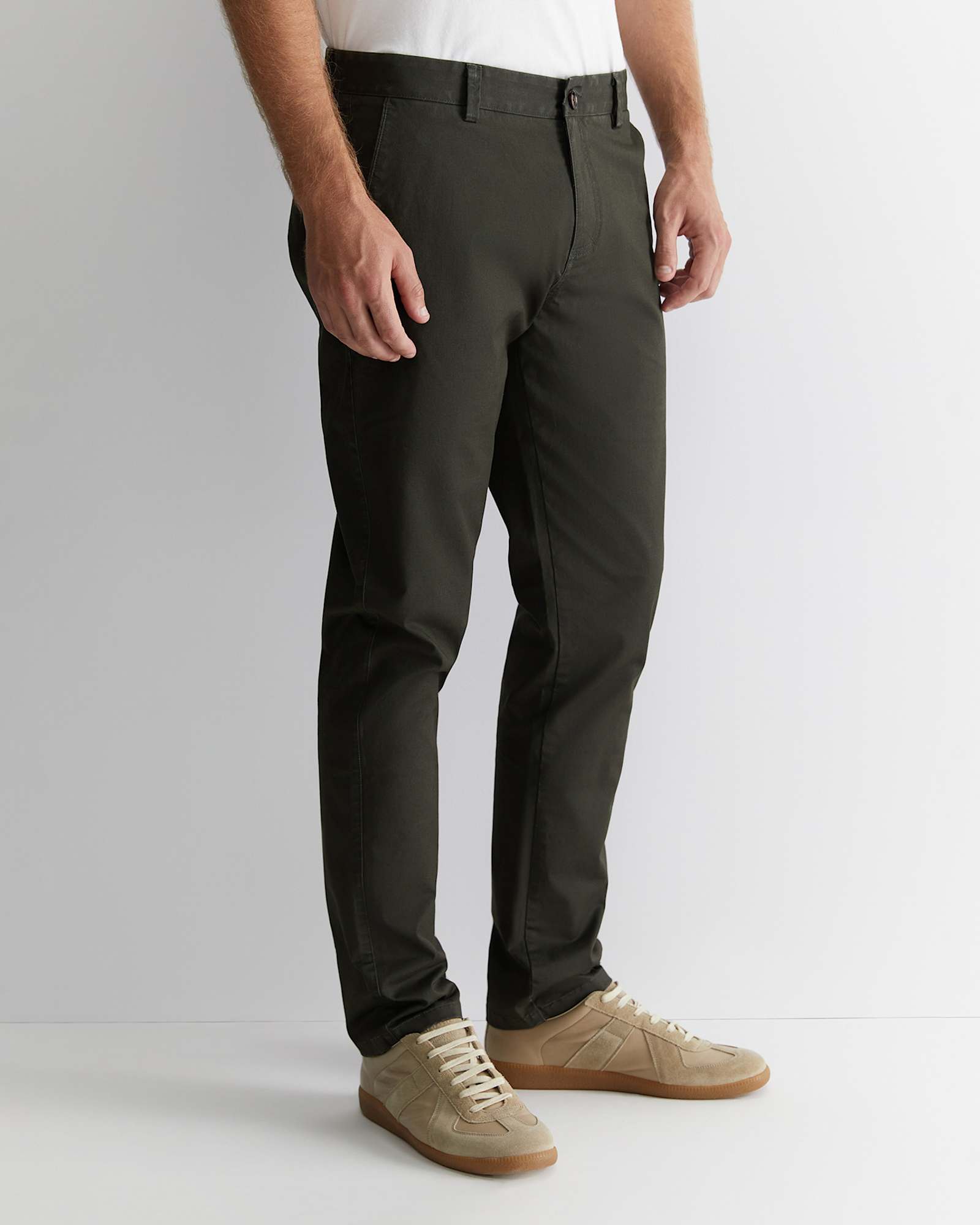 Smith Tapered Chinos in MOSS