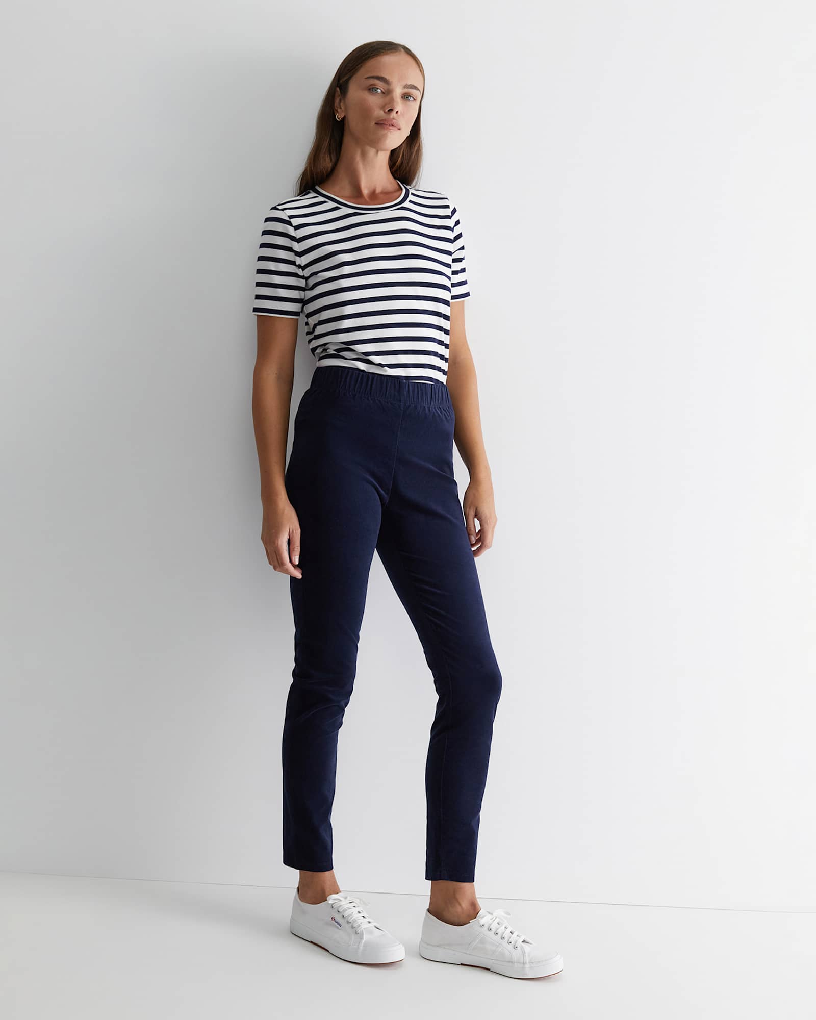 Felicity Velvet Pull On Pant in NAVY