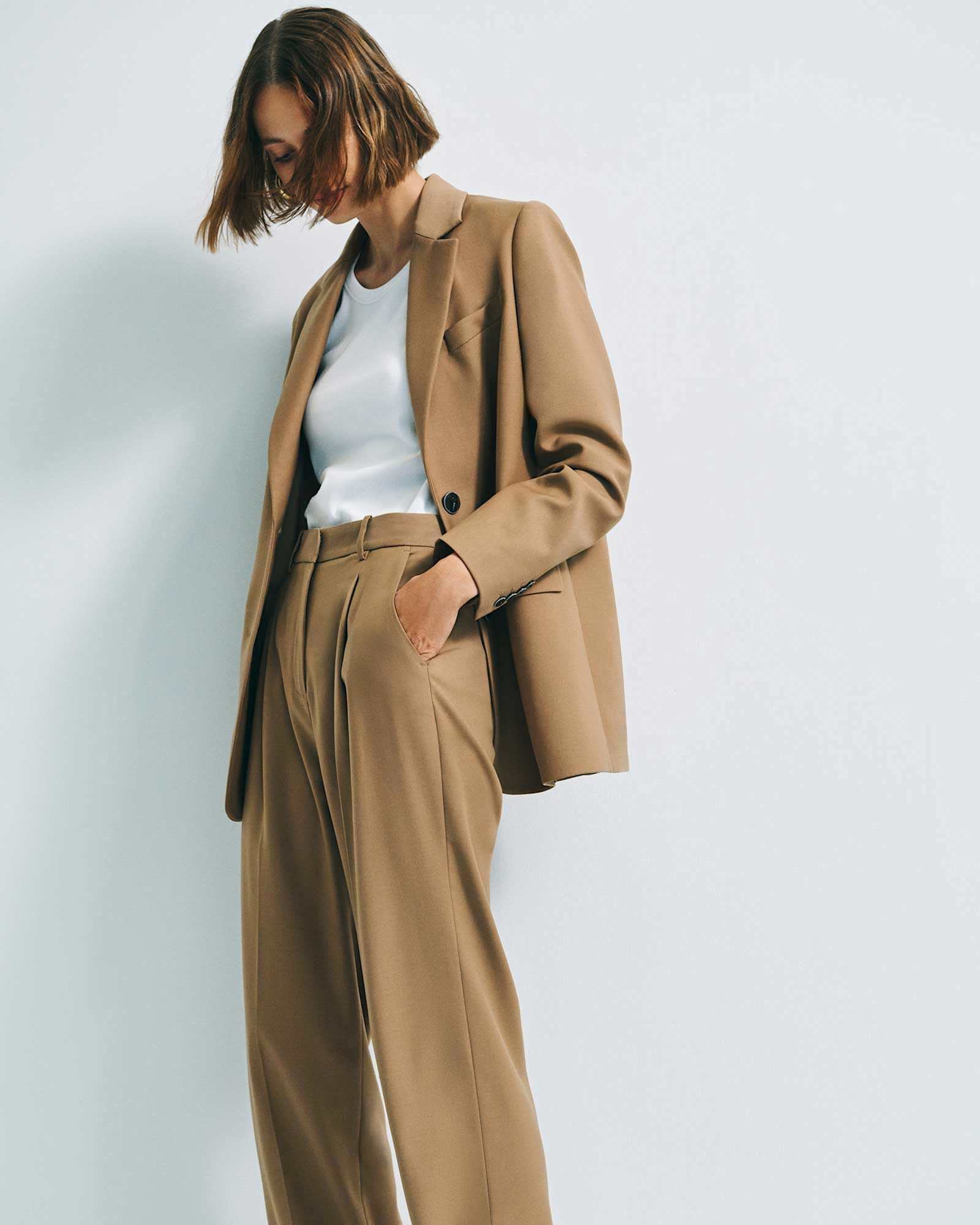 Bianca Pleat Pant in CAMEL