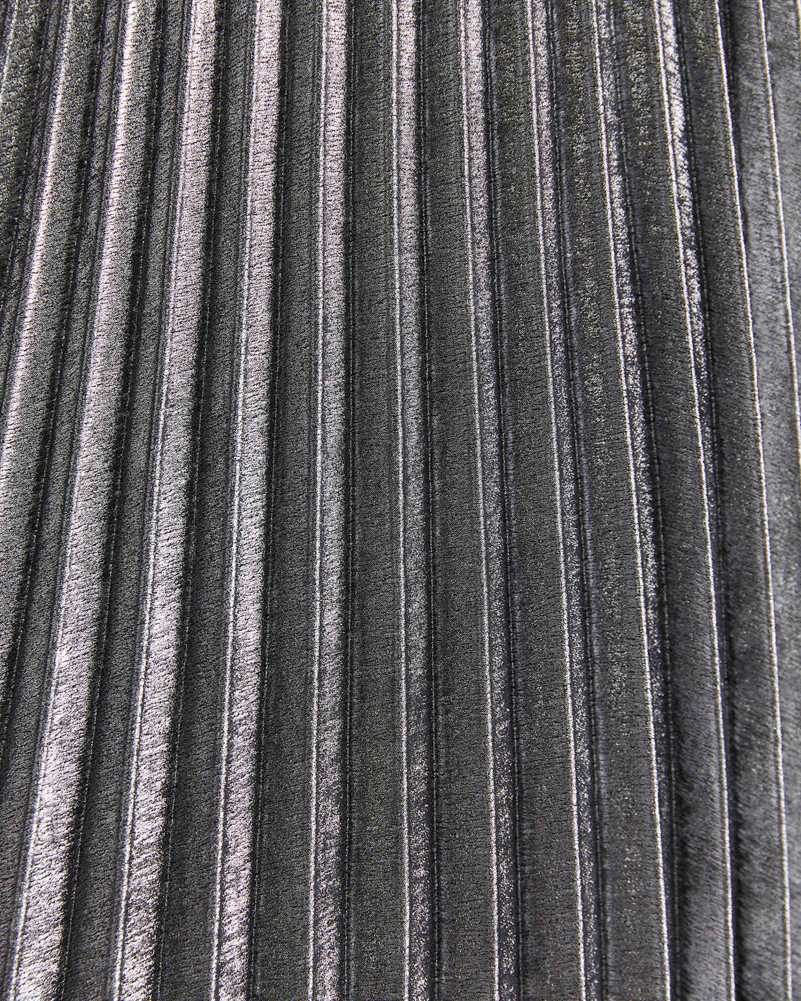 Emily Pleat Skirt in SILVER