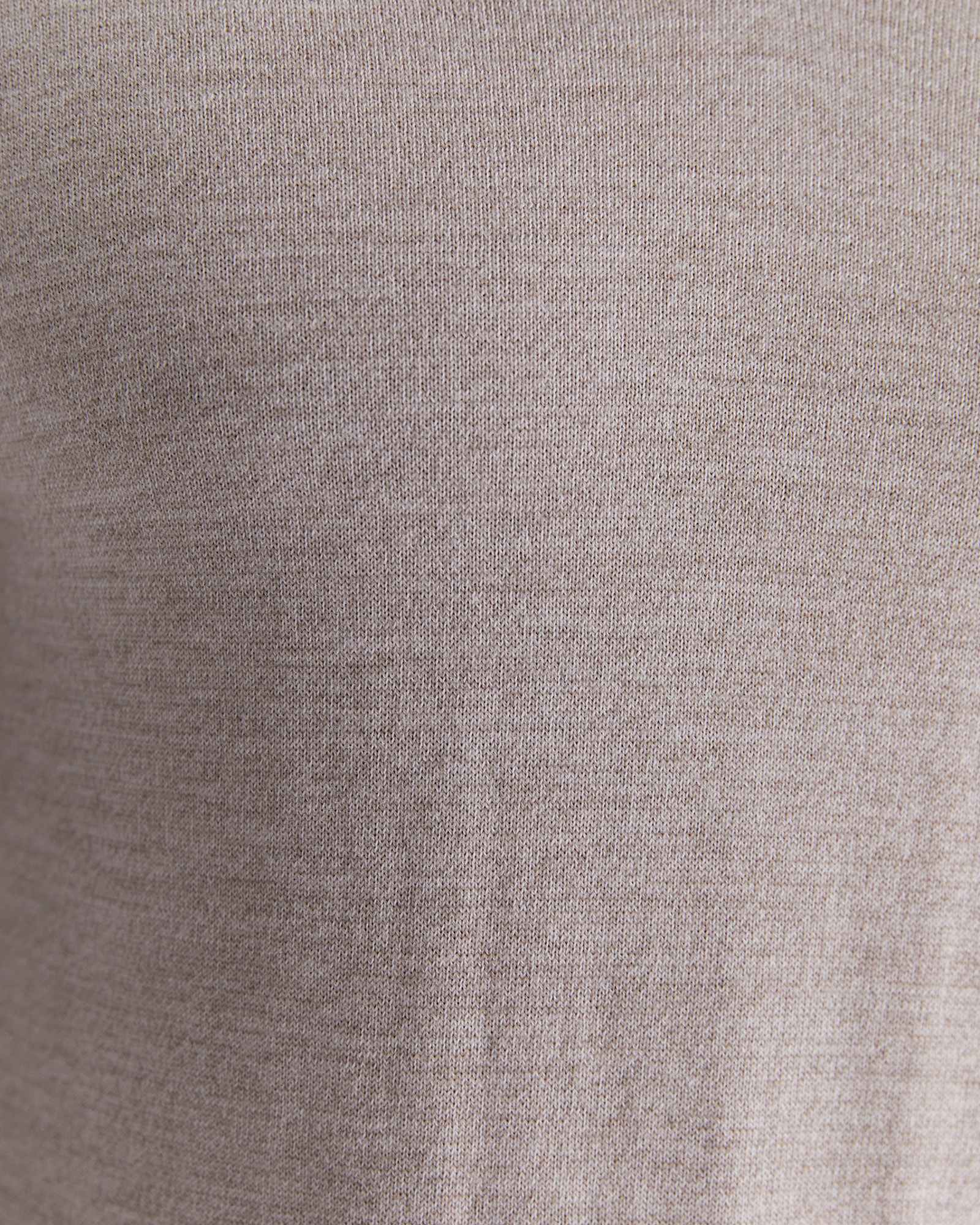 Merino V-Neck Knit in MALT