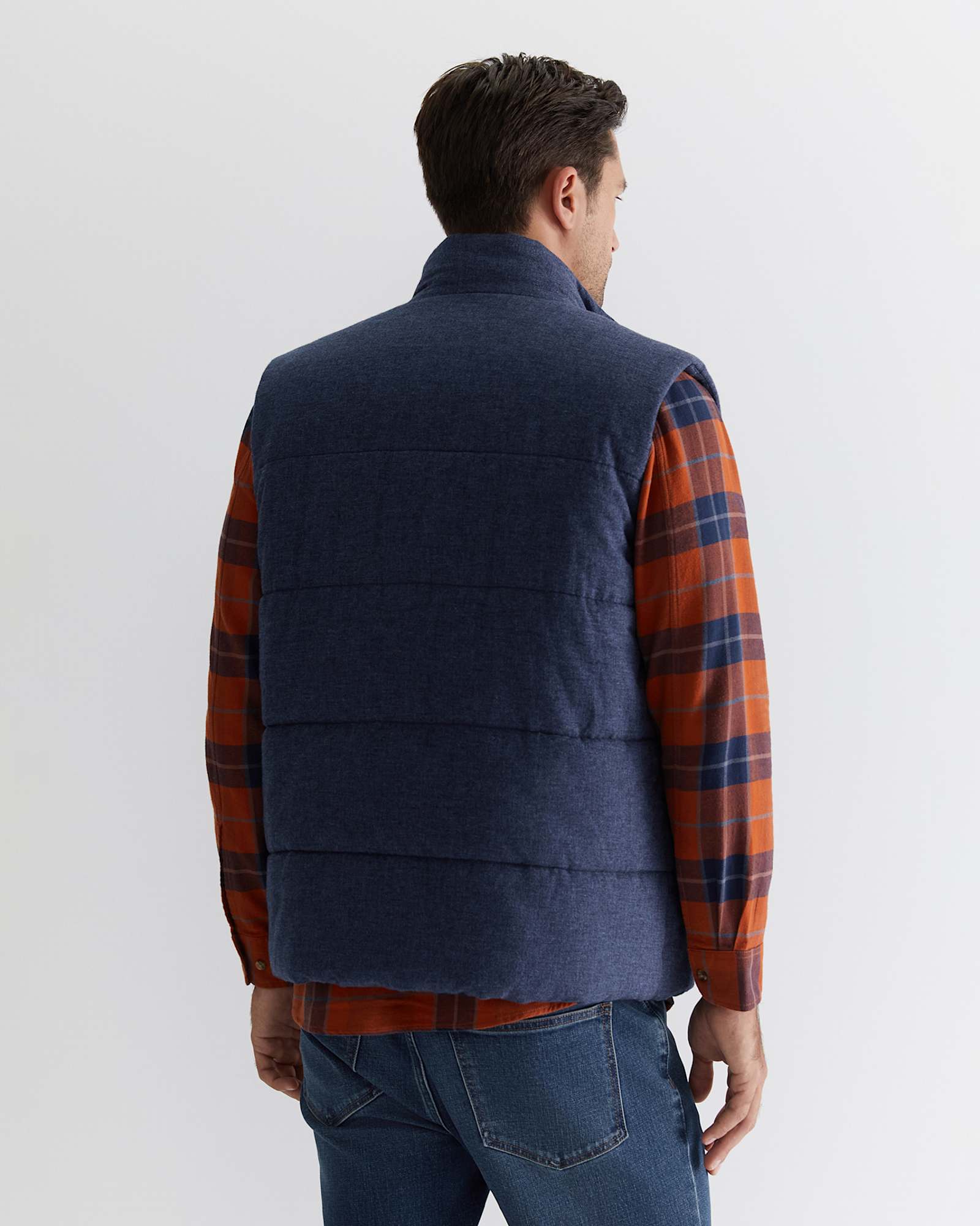 Owen Quilted Vest in NAVY