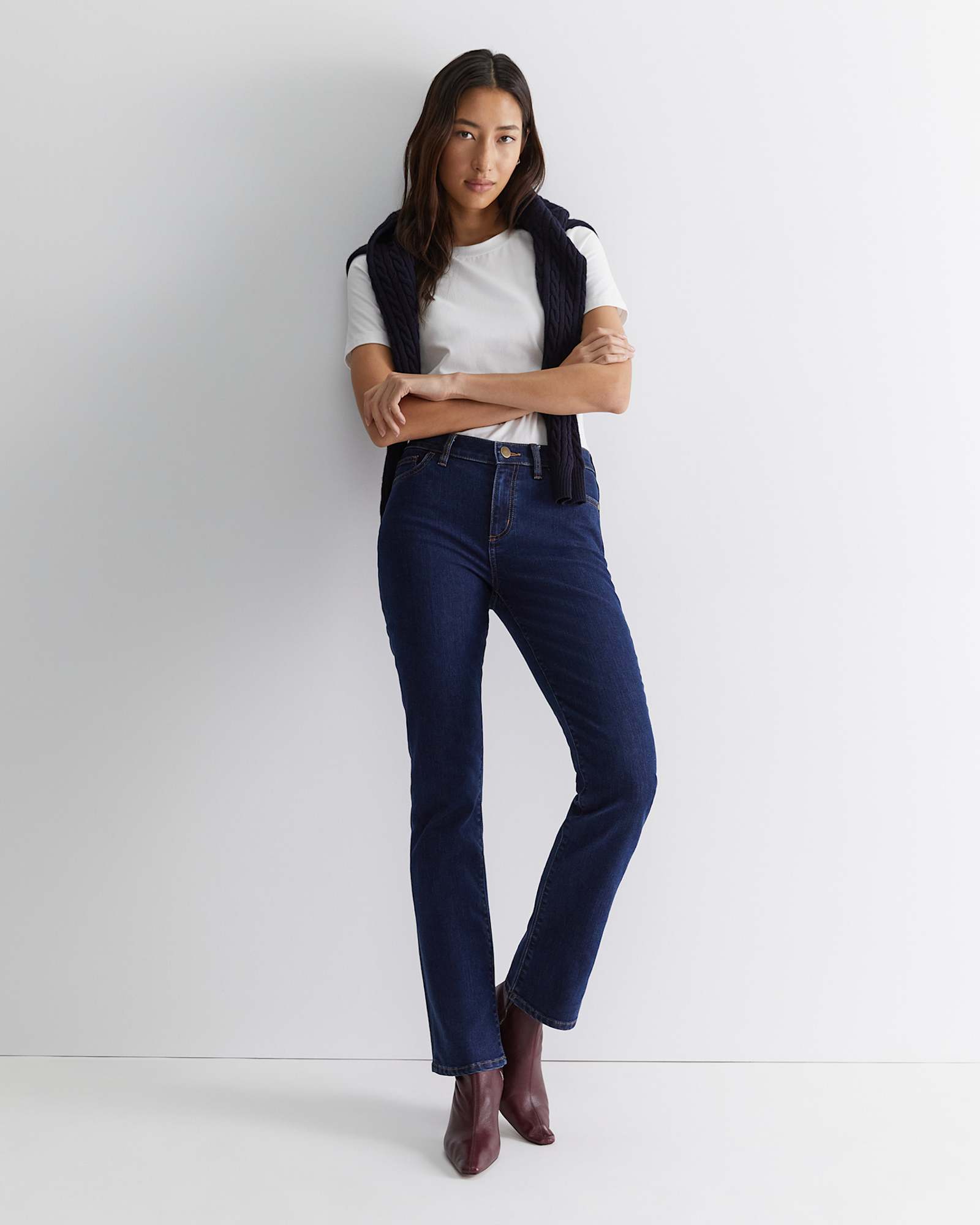 Simone Straight Jean in INDIGO