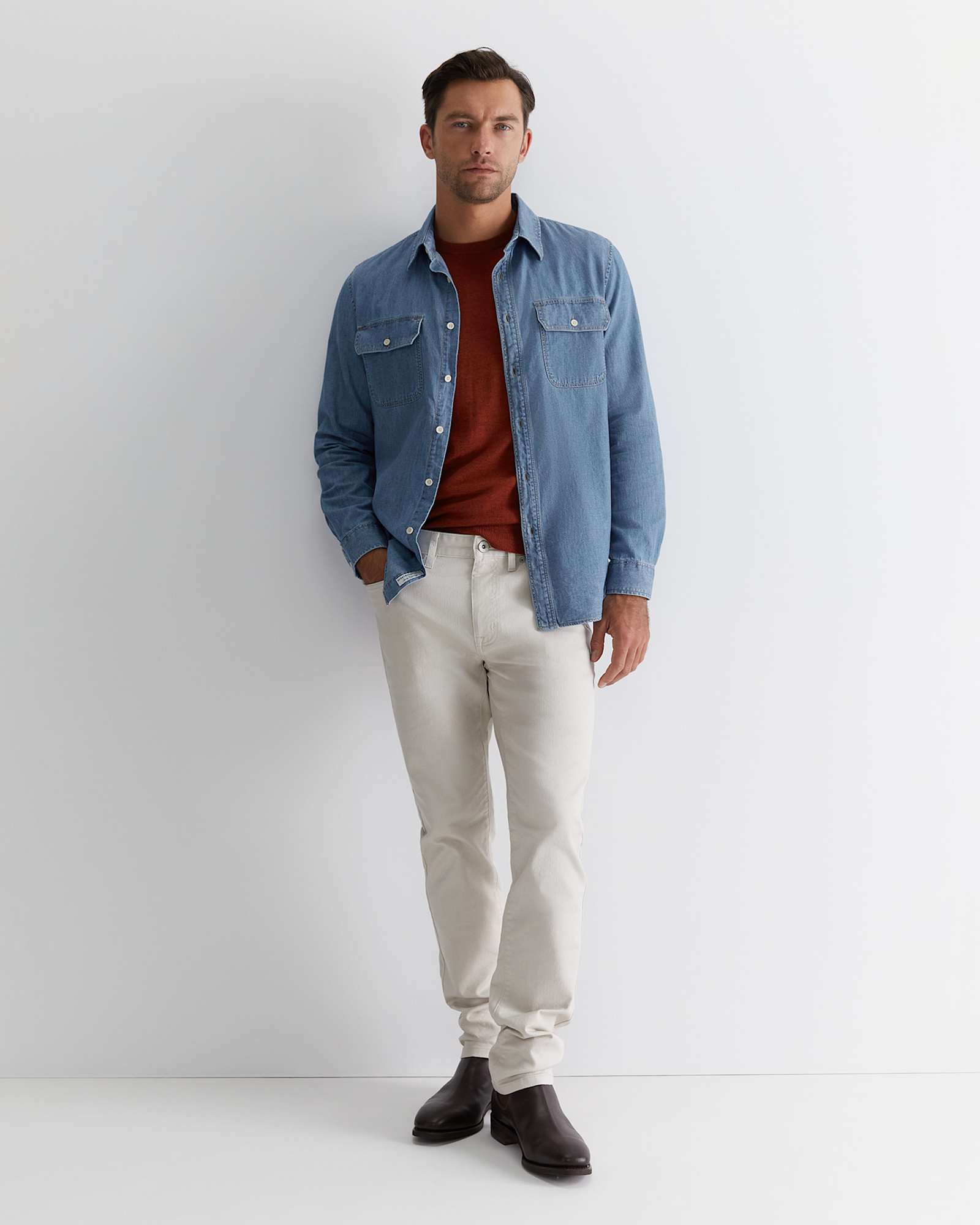 Jackson Slim Jean in PUTTY