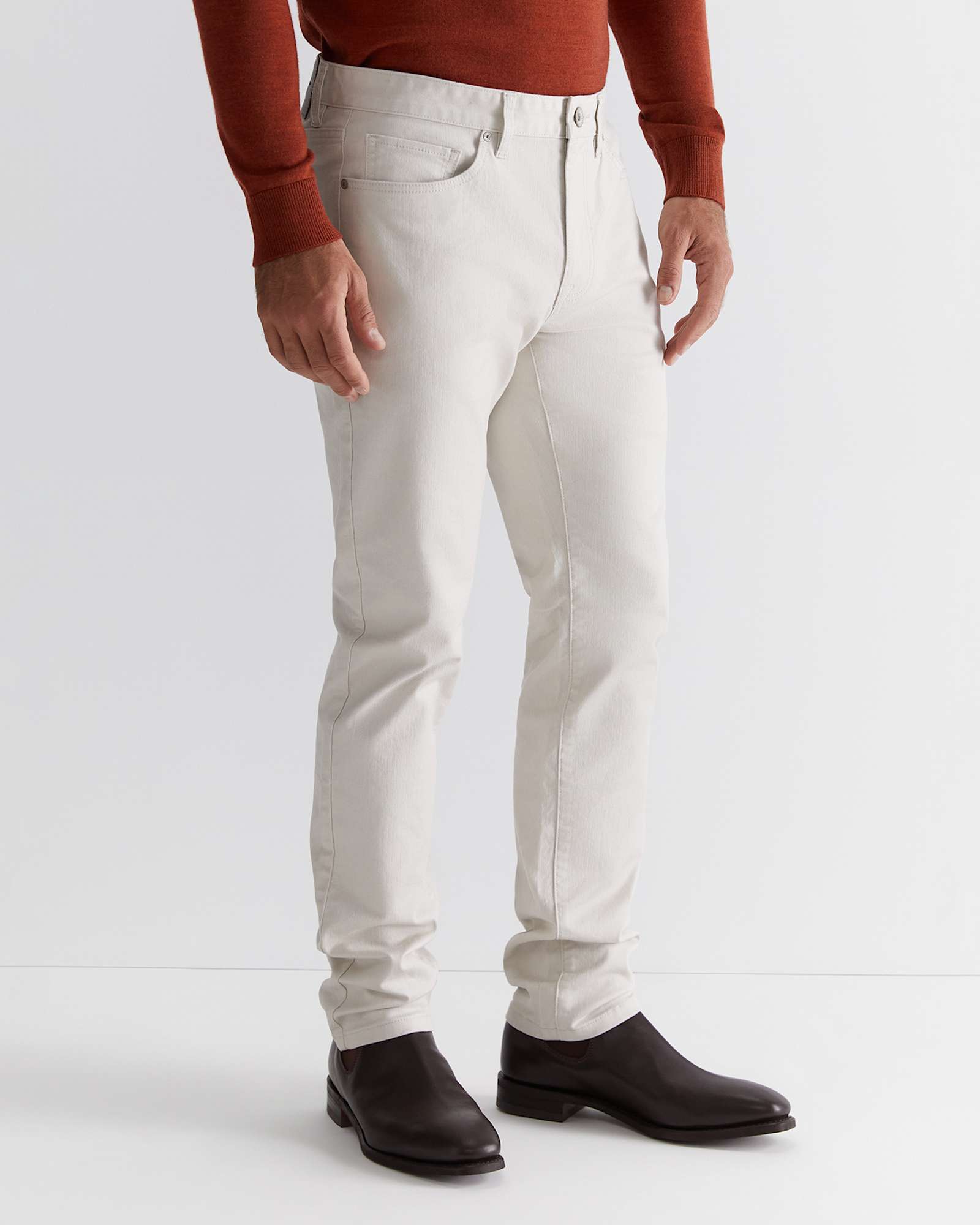 Jackson Slim Jean in PUTTY