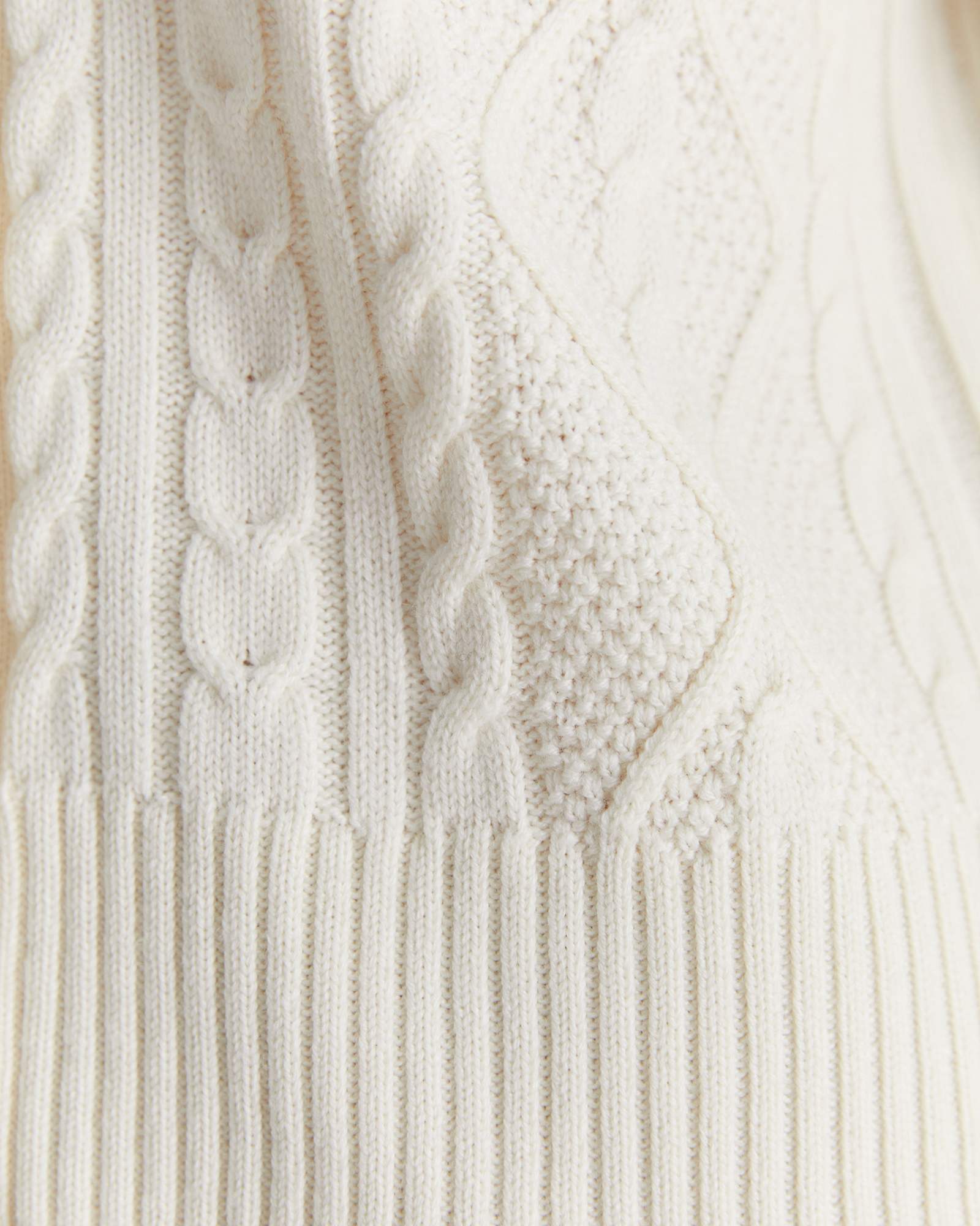 Merino Wool Cable Cardigan in WINTER WHITE