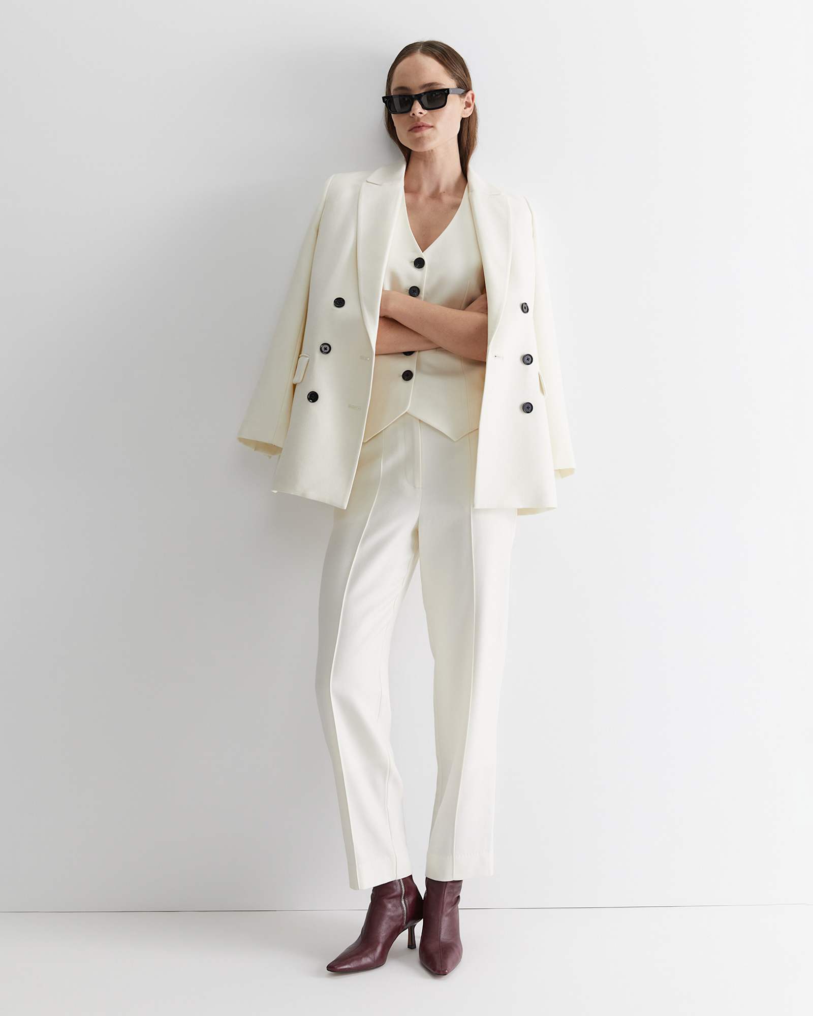 Frankie Twill Vest in WINTER WHITE