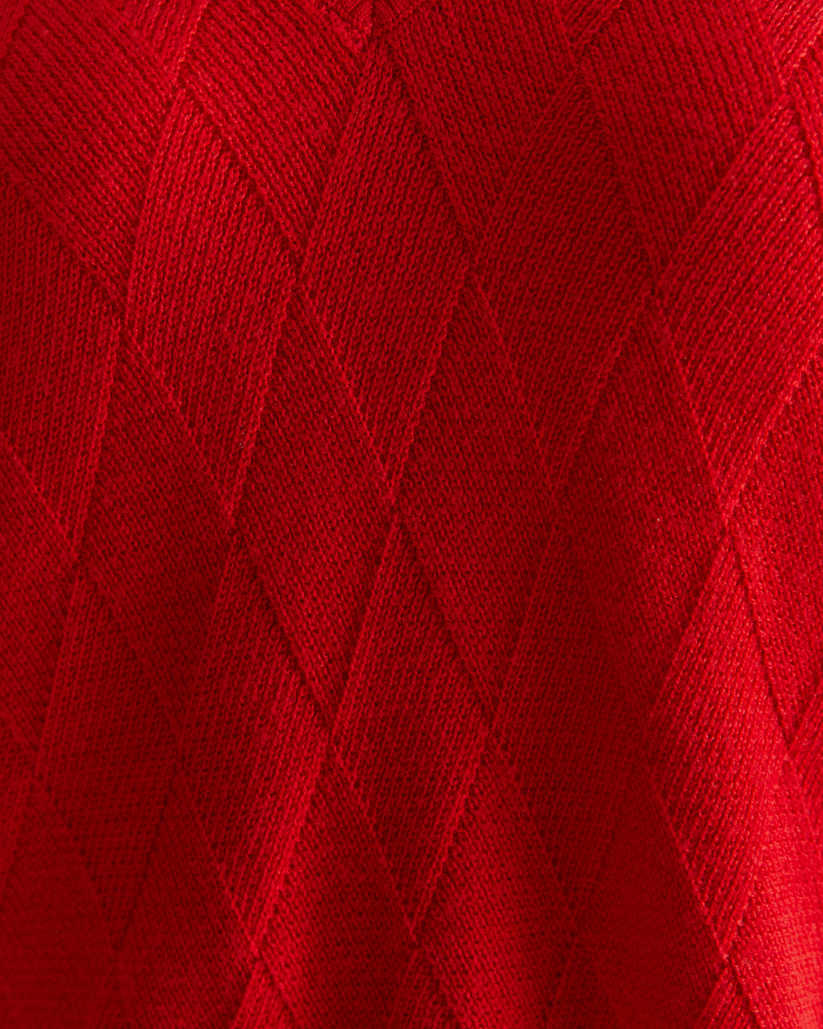 Cass Diamond Cable Sweater in RED