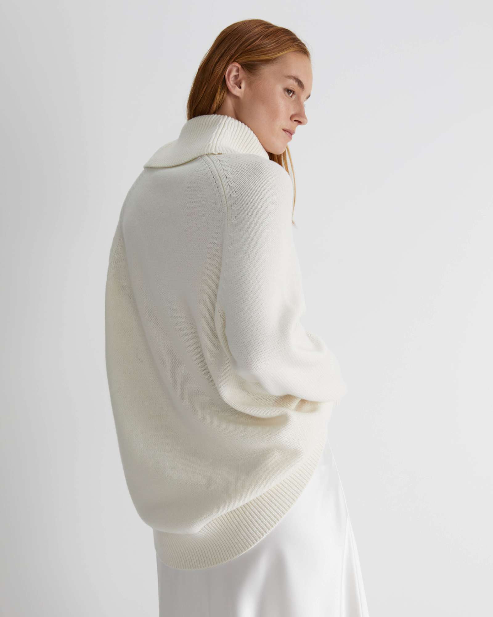 Sunshine Chunky Sweater in WINTER WHITE