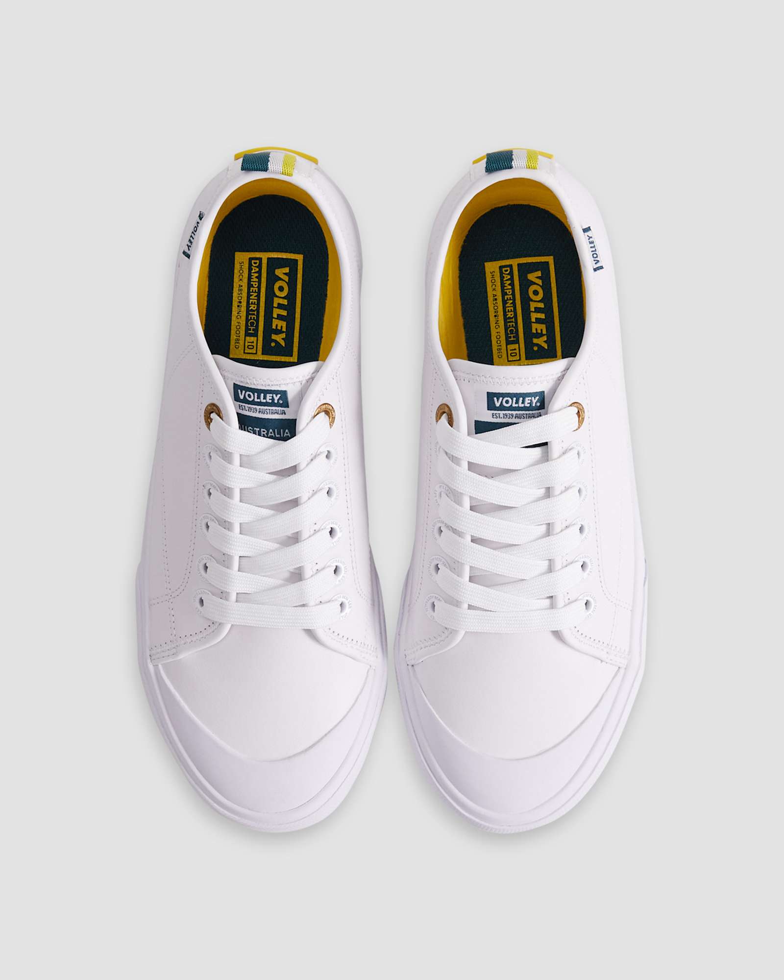 Volley Supporter Sneakers in WHITE