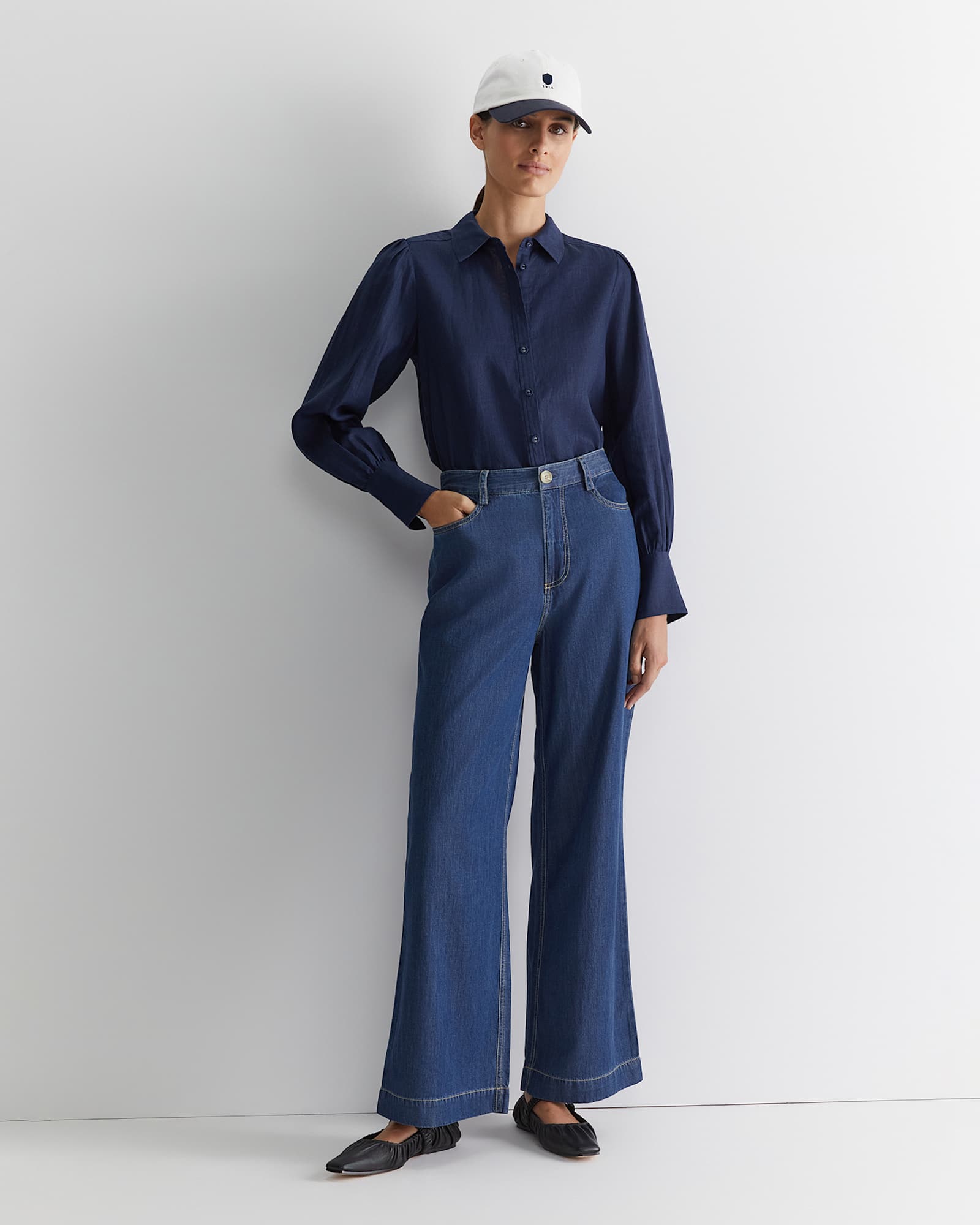 Tuva Denim Wide Leg Pant in DENIM