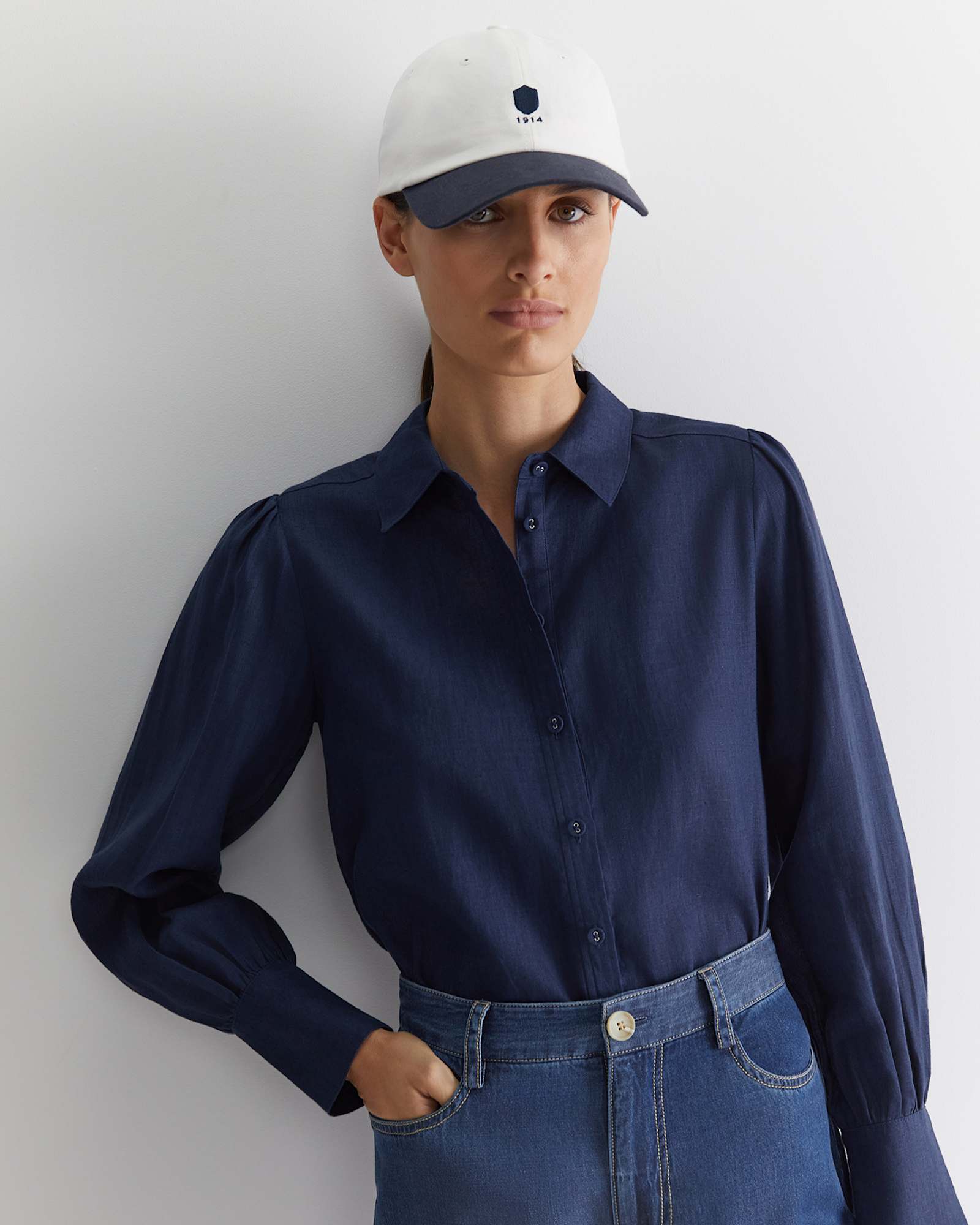 Amy Blouse in NAVY
