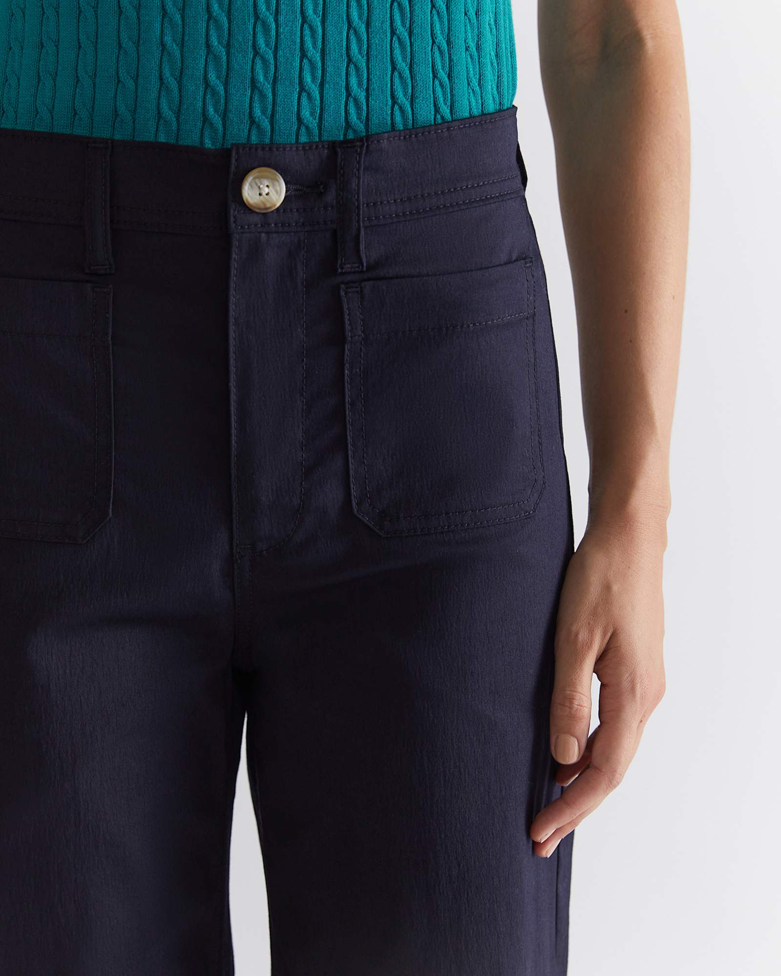 Evie Wide Leg Pant in CLASSIC NAVY