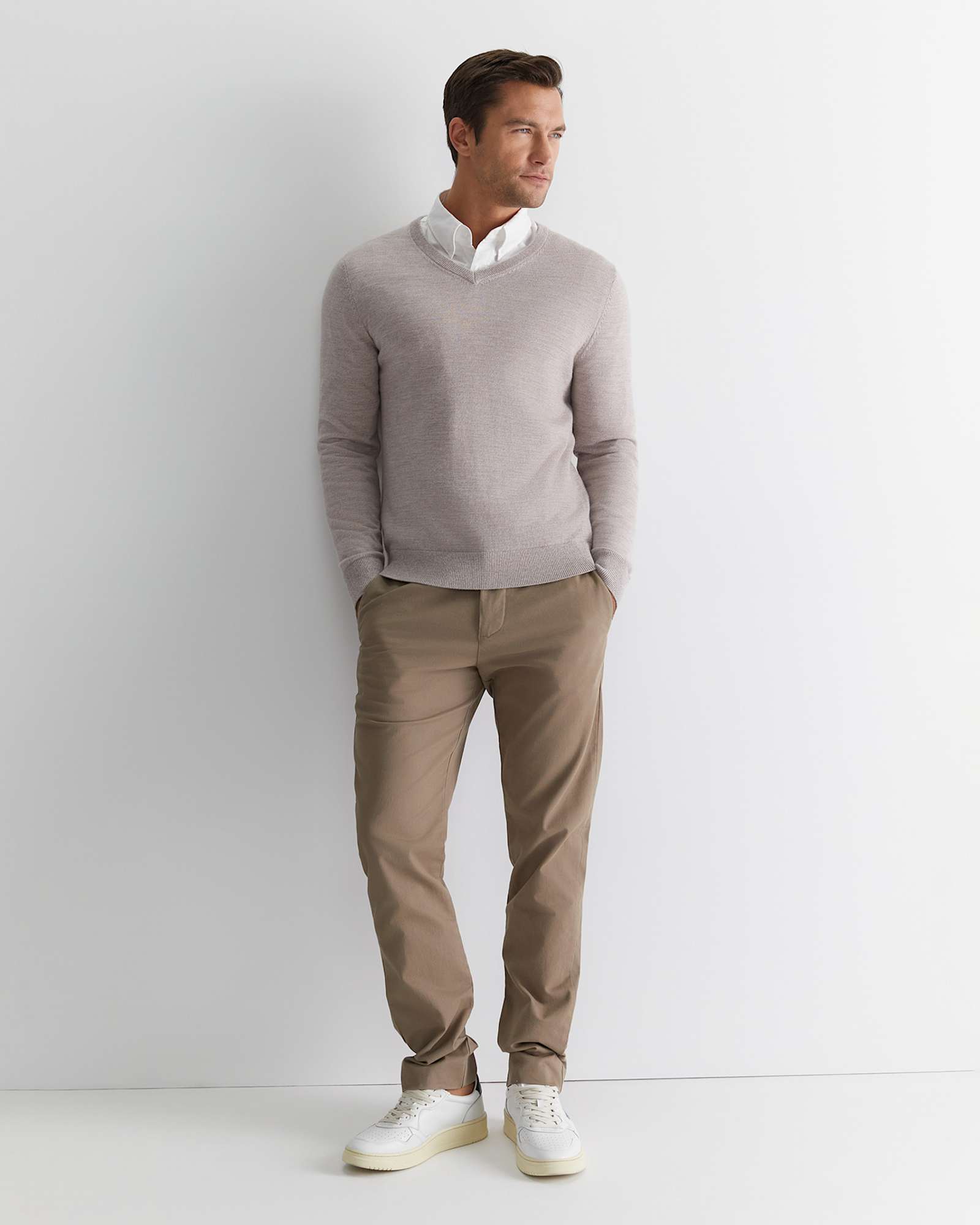 Merino V-Neck Knit in MALT