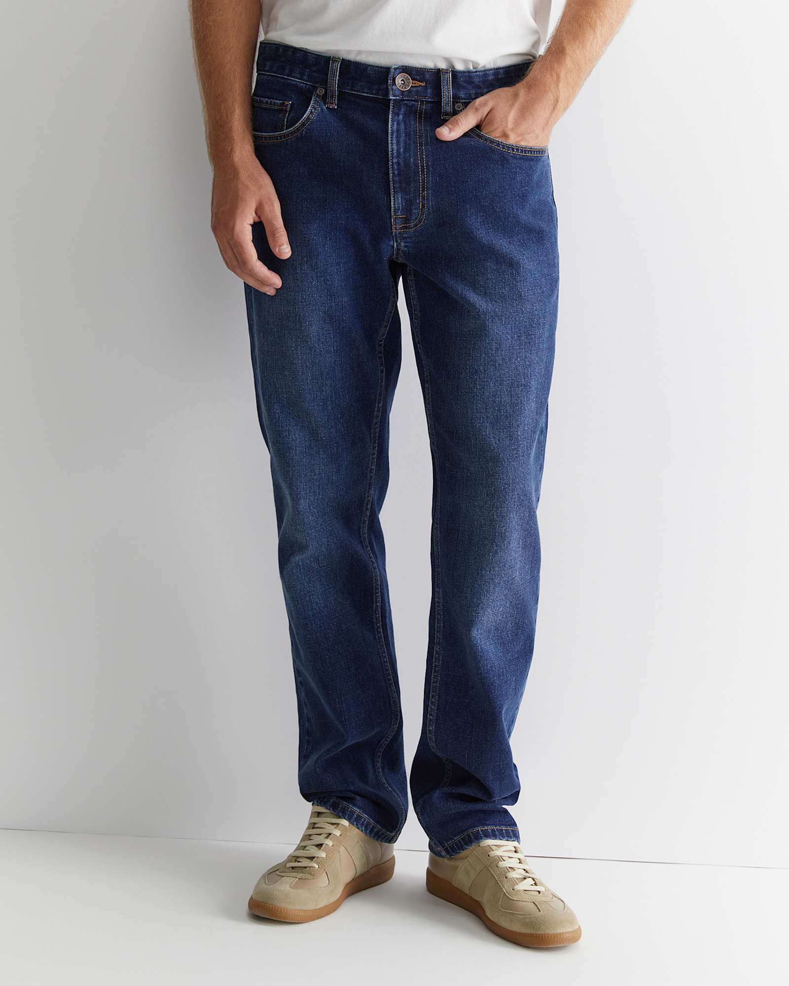 Jackson Slim Jean in VINTAGE WASH