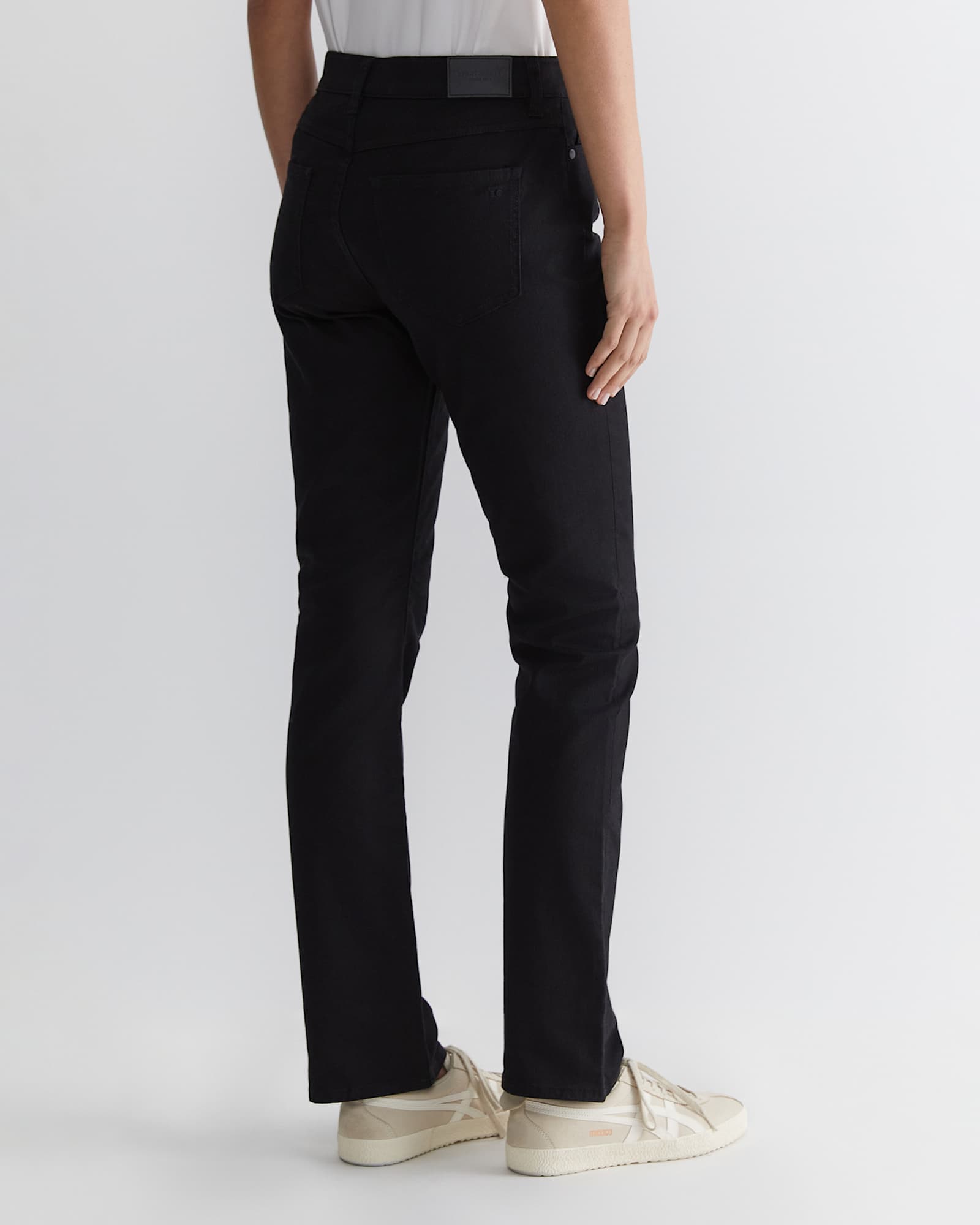 Simone Straight Jean in BLACK