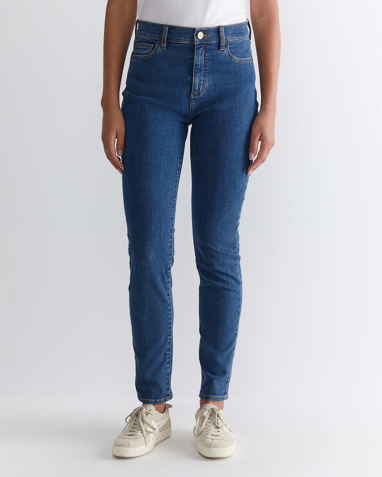 Jackie High Waist Skinny Jean in MID WASH
