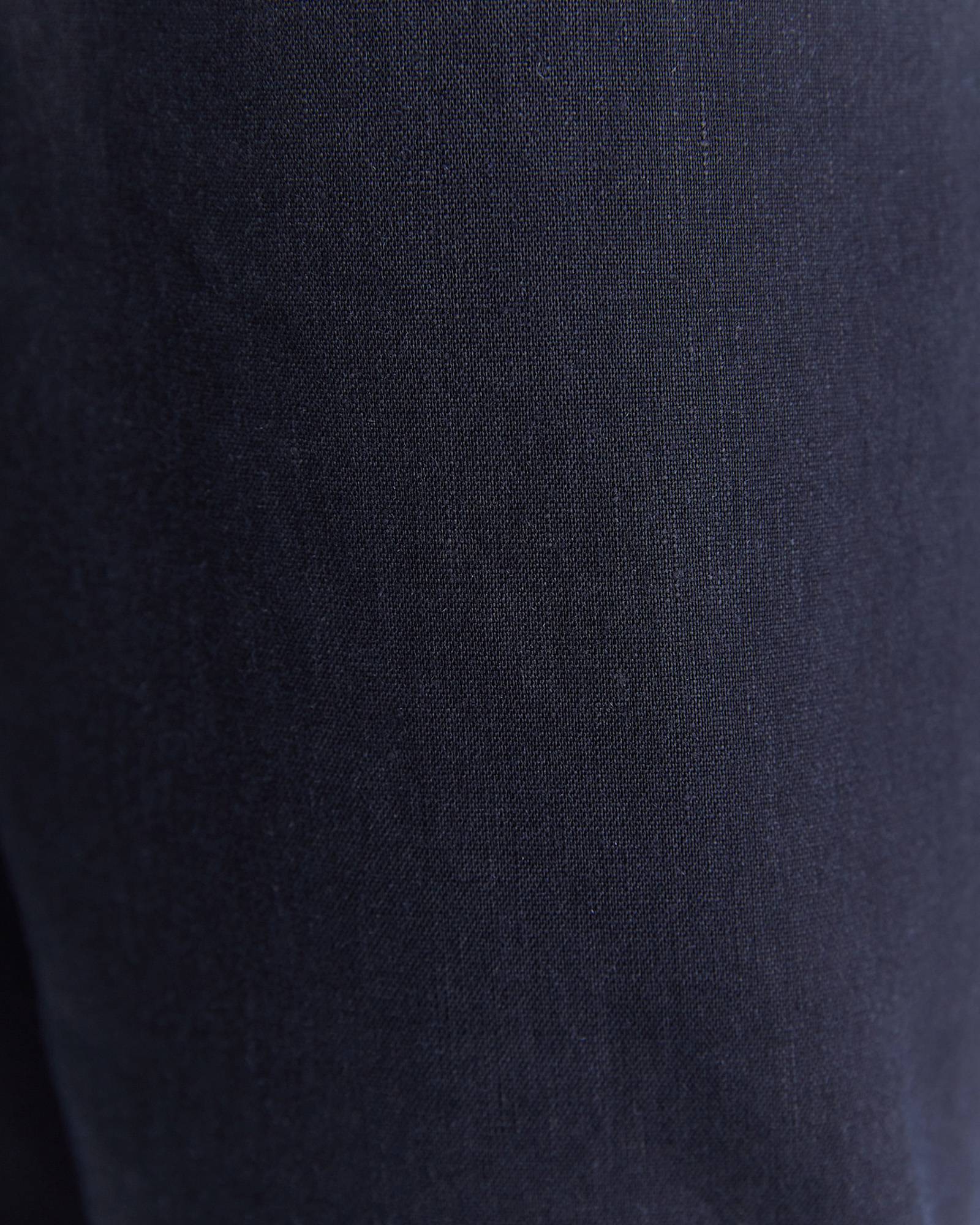 Rosa Crop Linen Pant in CLASSIC NAVY