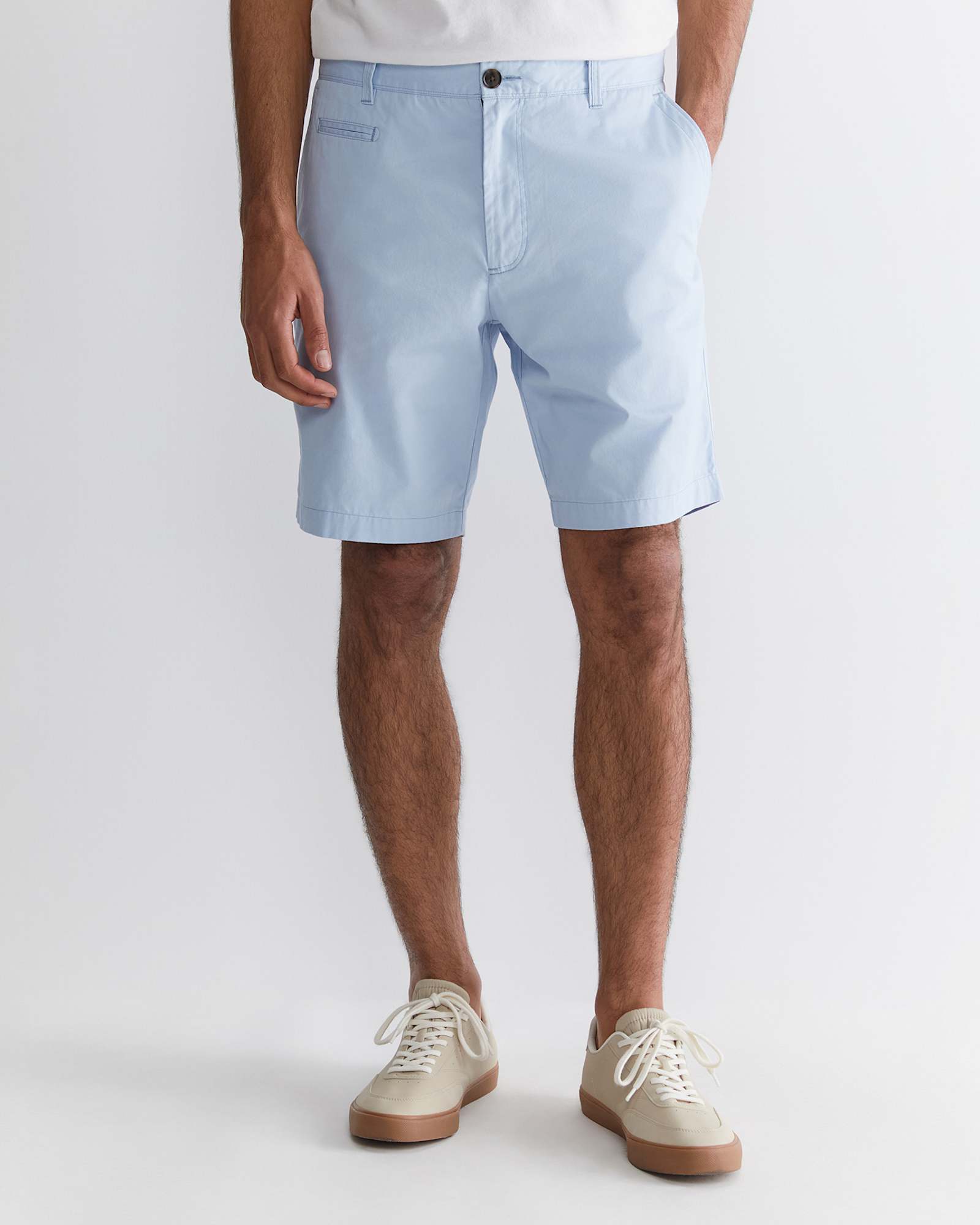 Classic Short in FROST BLUE