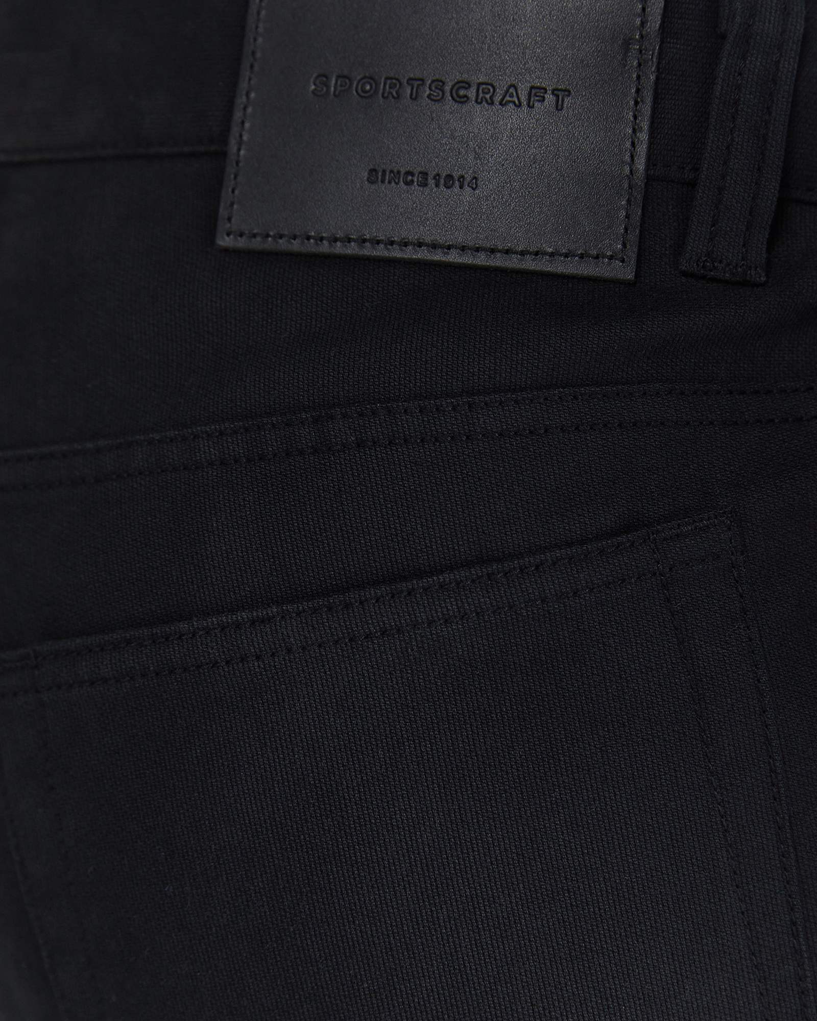 Tapered Bedford Jean in BLACK