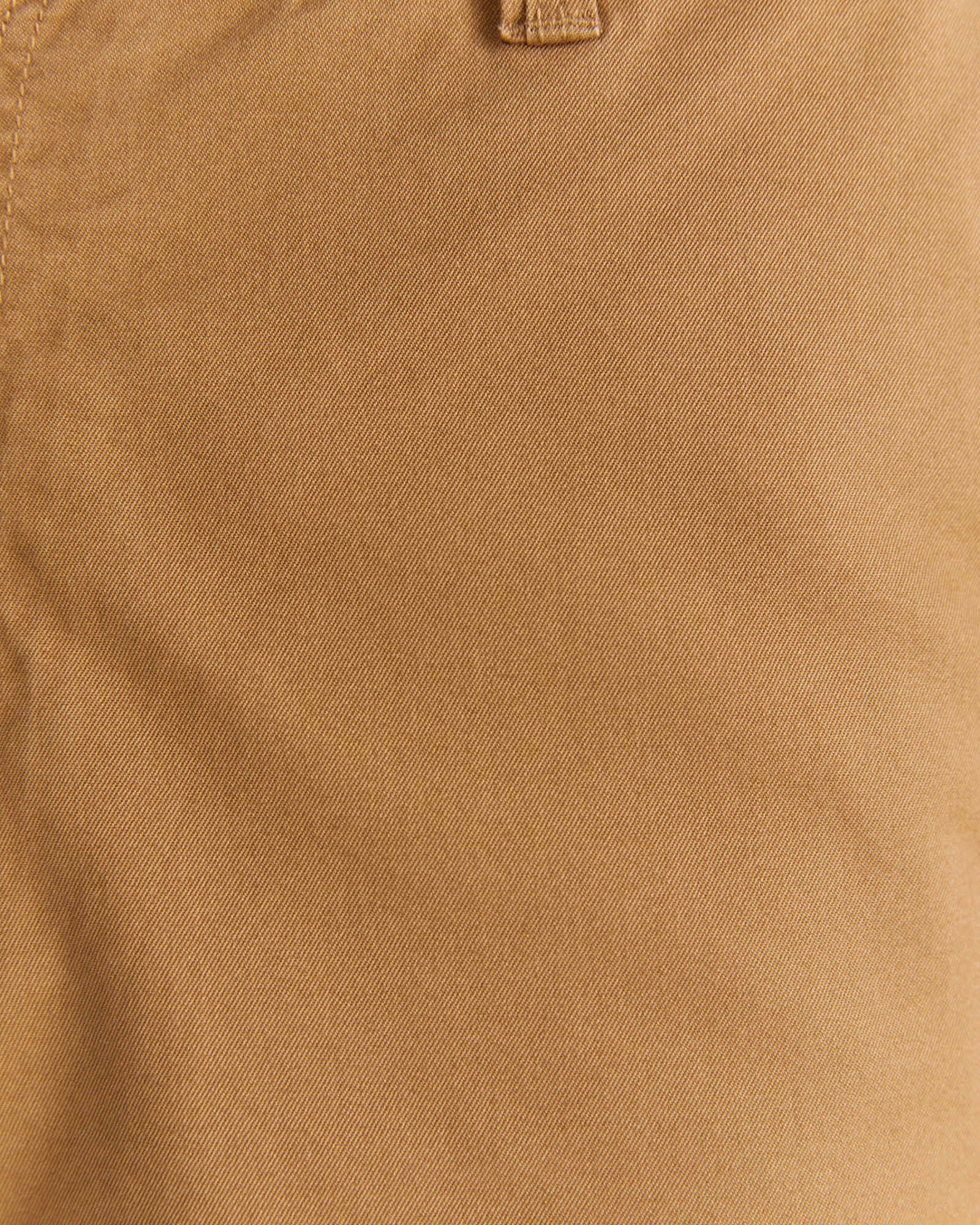 Classic Short in TAN