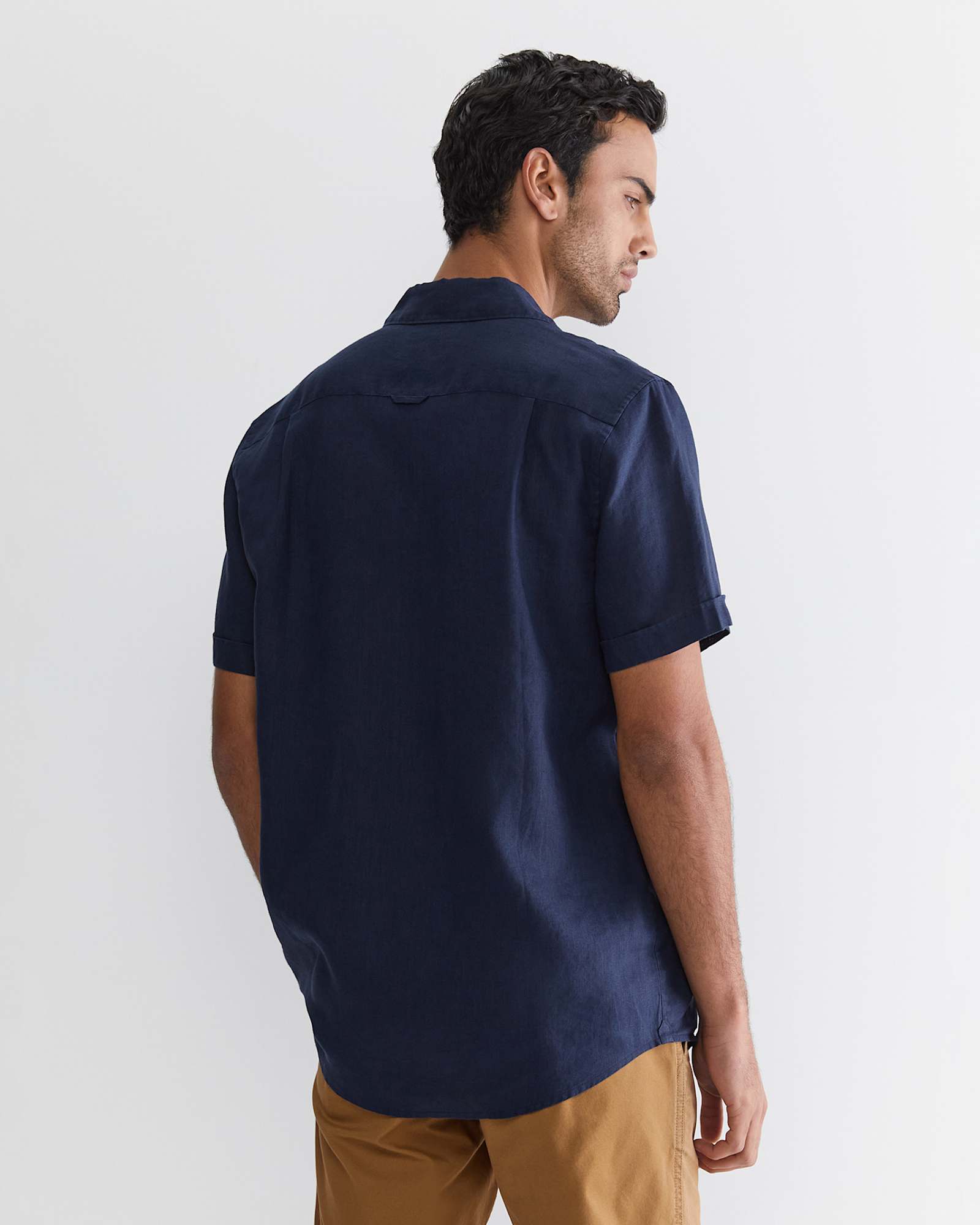 Short Sleeve Linen Shirt in NAVY
