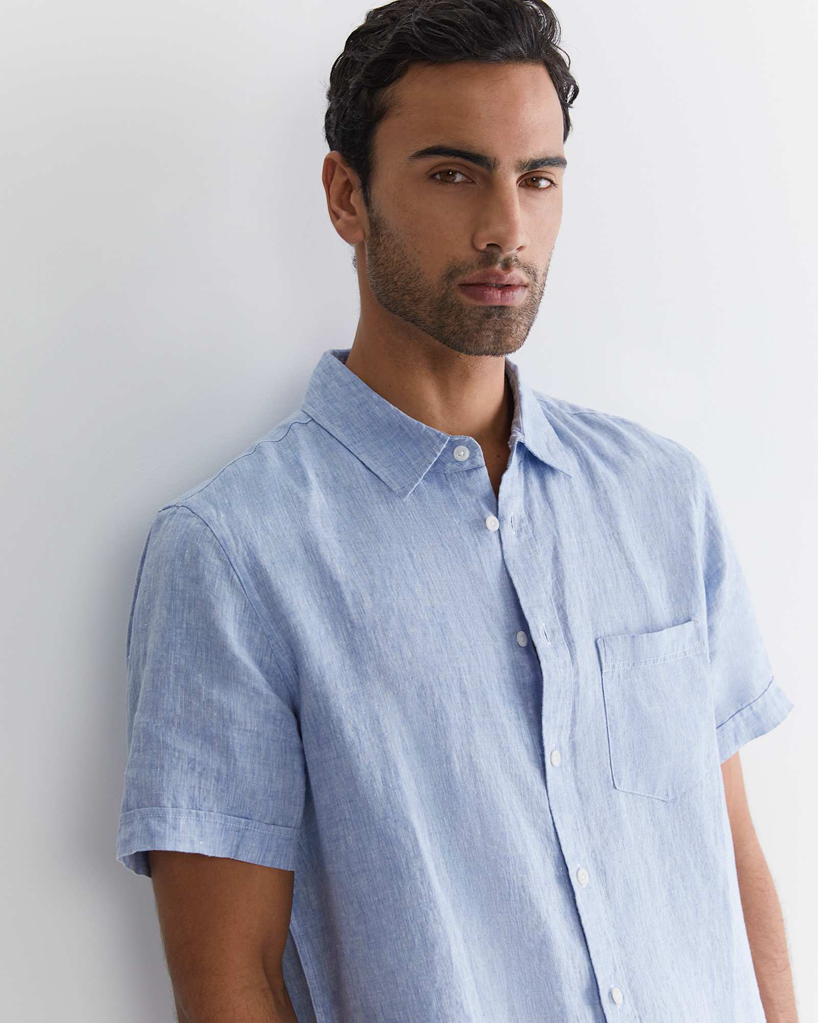 Short Sleeve Linen Shirt in CHAMBRAY