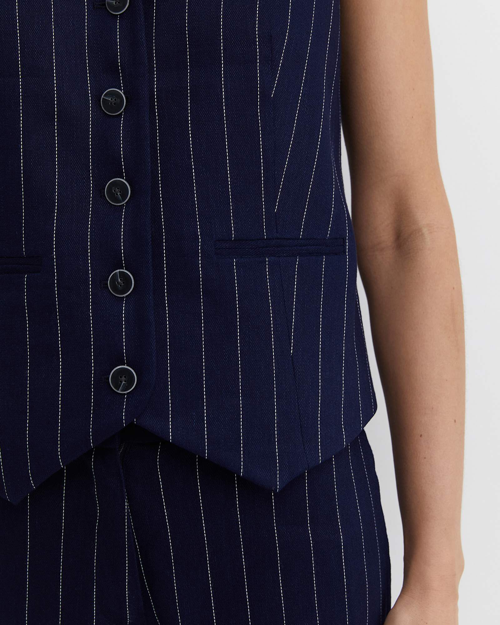 Brianne Stripe Vest in NAVY/WHITE