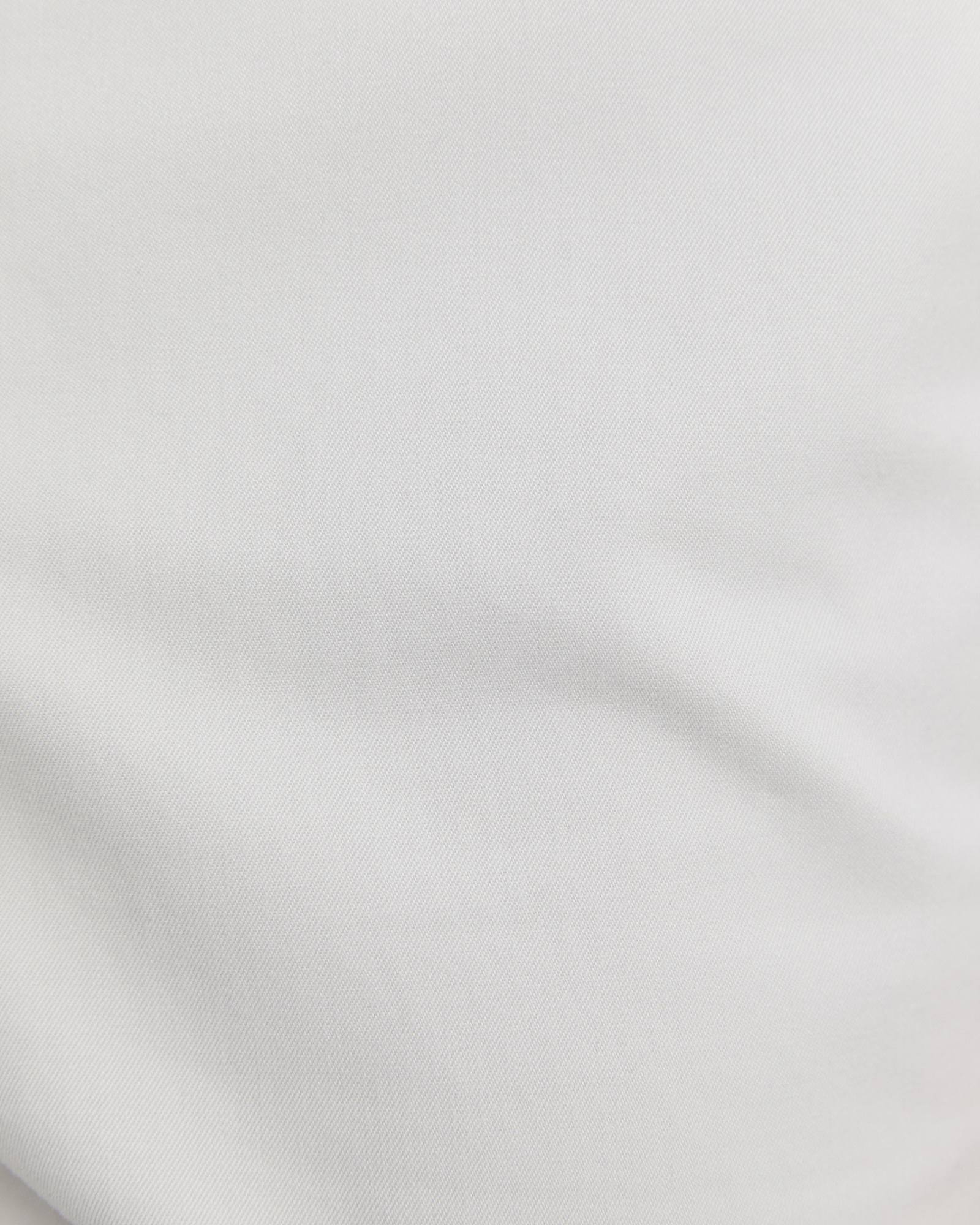 Classic Short in MILK
