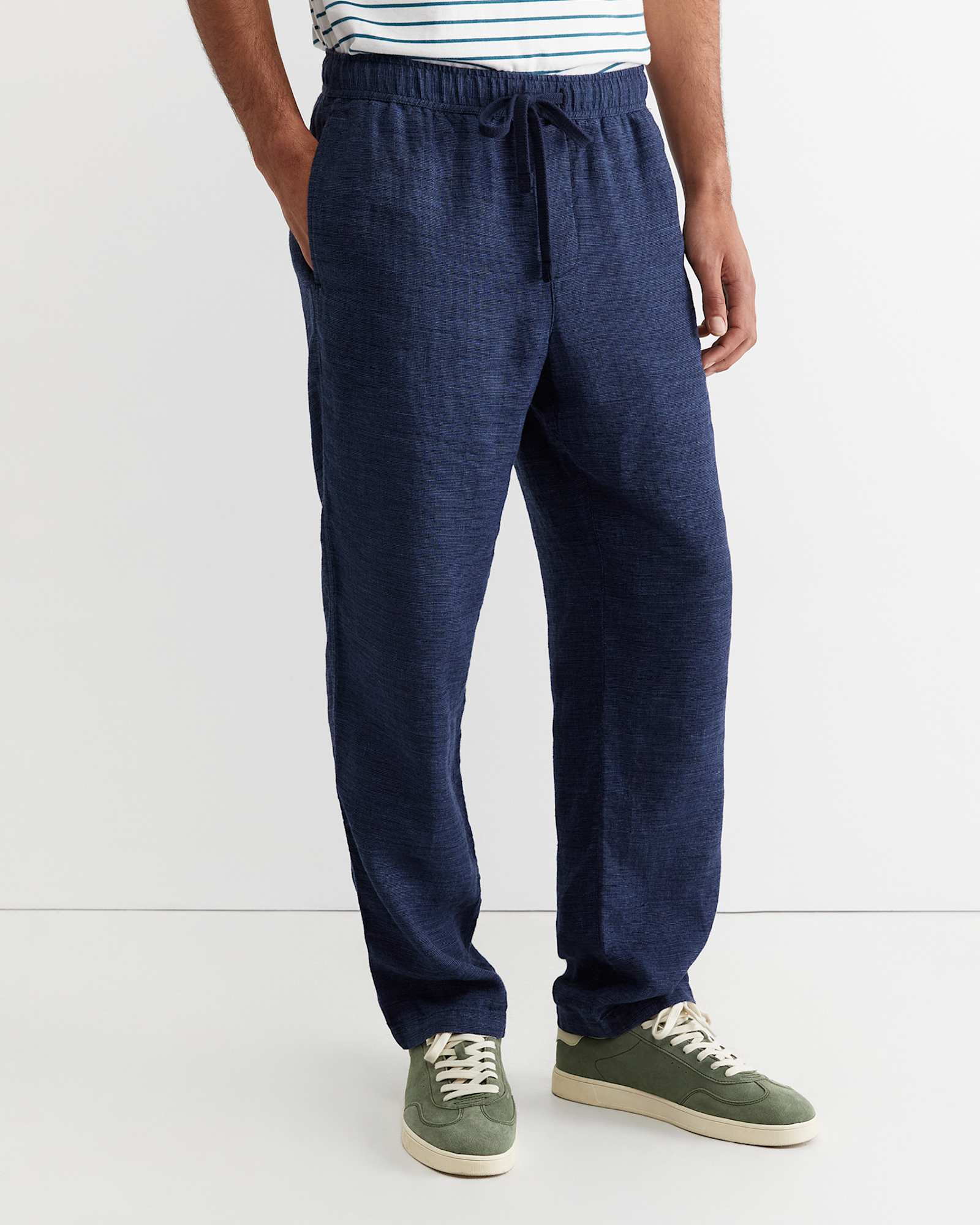 Caffery Yarn Dyed Linen Pant in NAVY