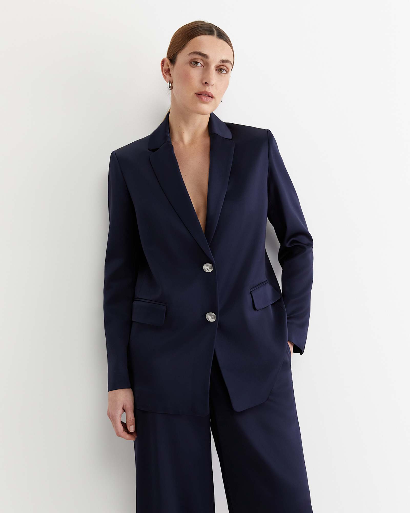 Harlow Sateen Blazer in NAVY
