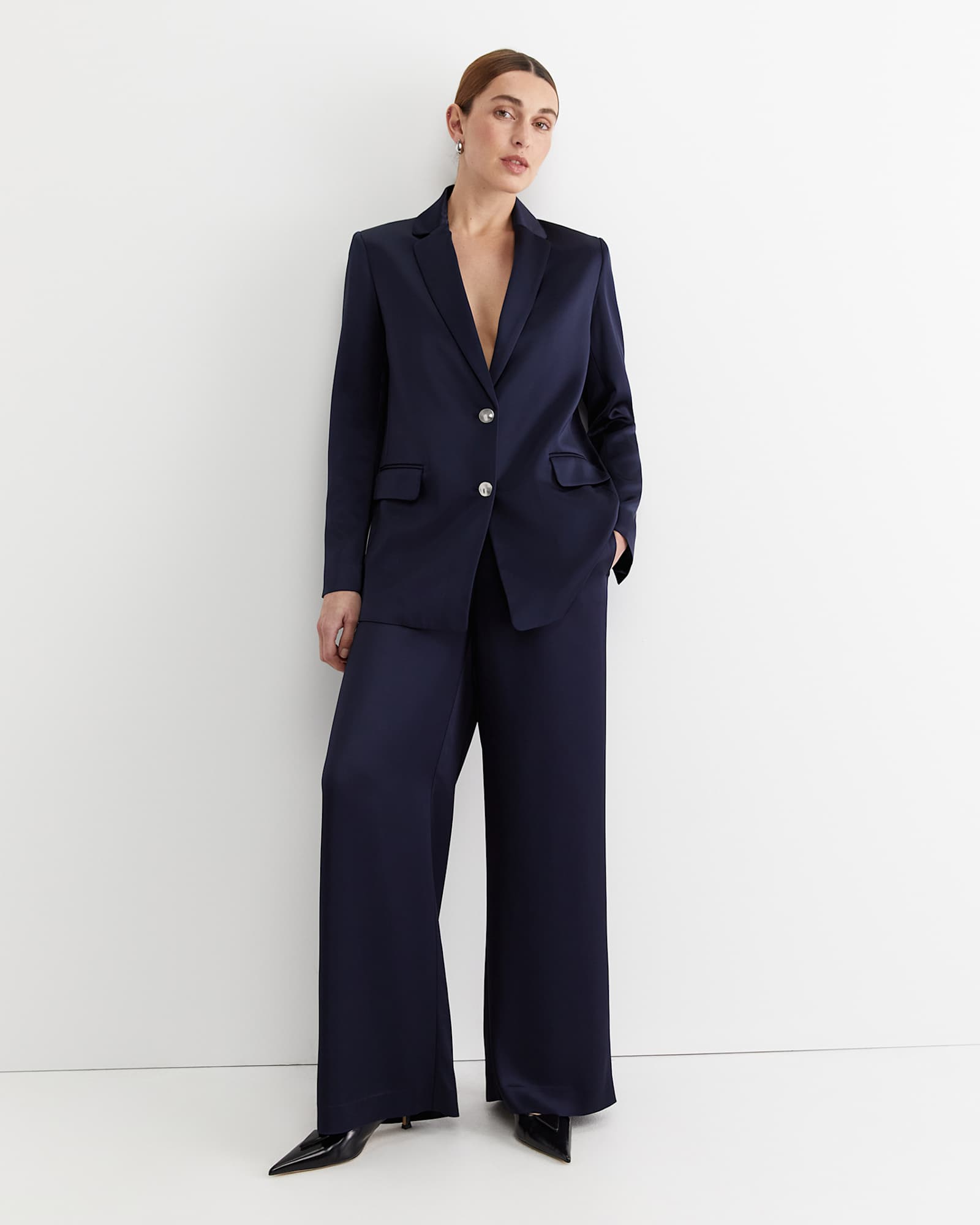 Harlow Sateen Blazer in NAVY