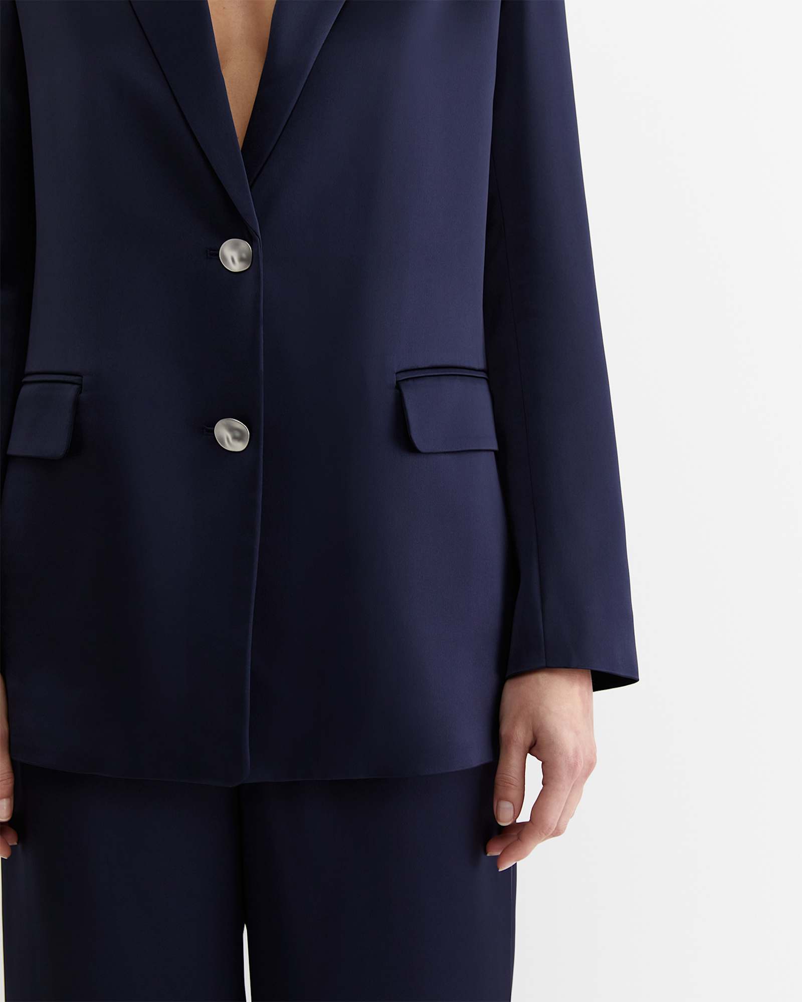 Harlow Sateen Blazer in NAVY