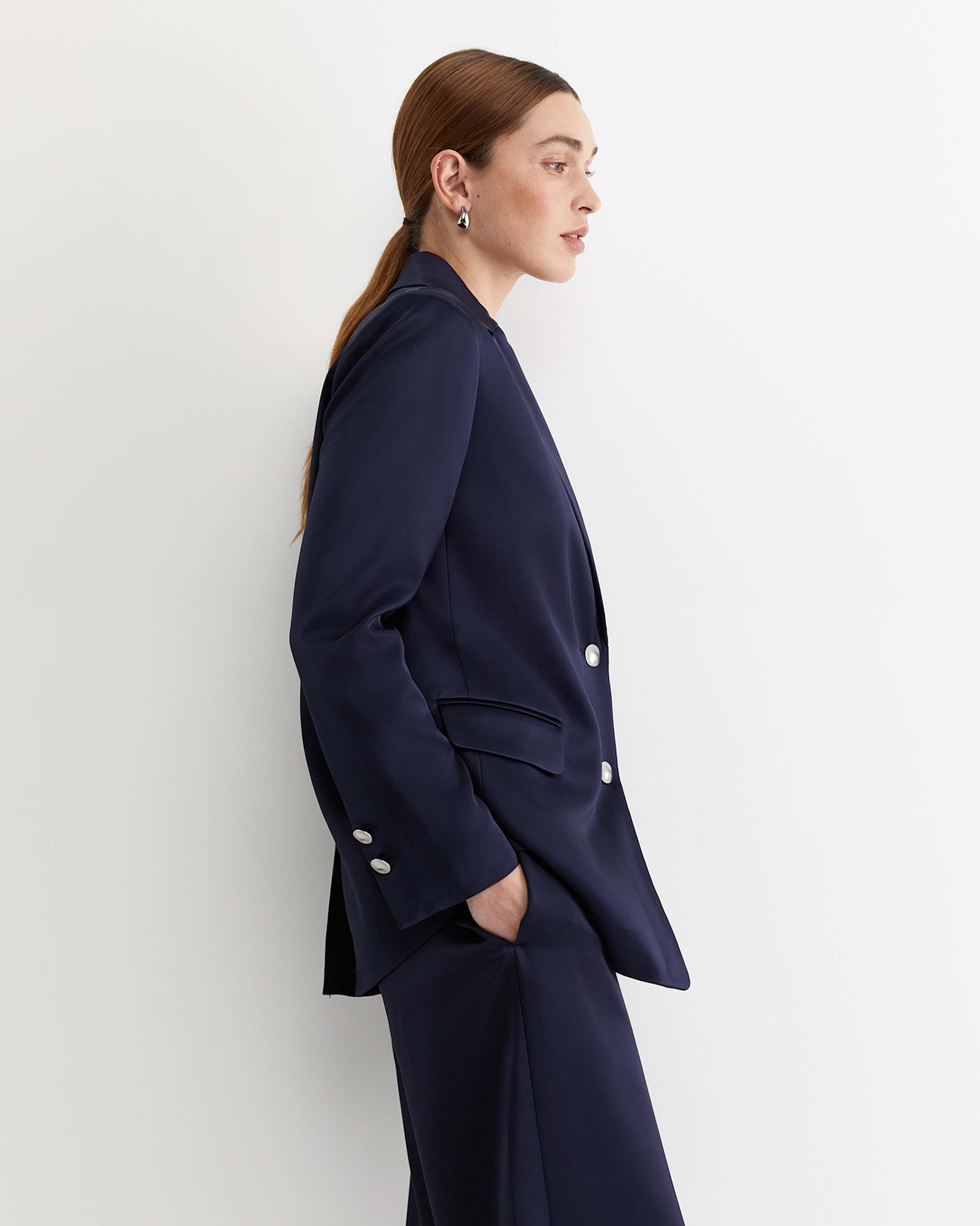 Harlow Sateen Blazer in NAVY